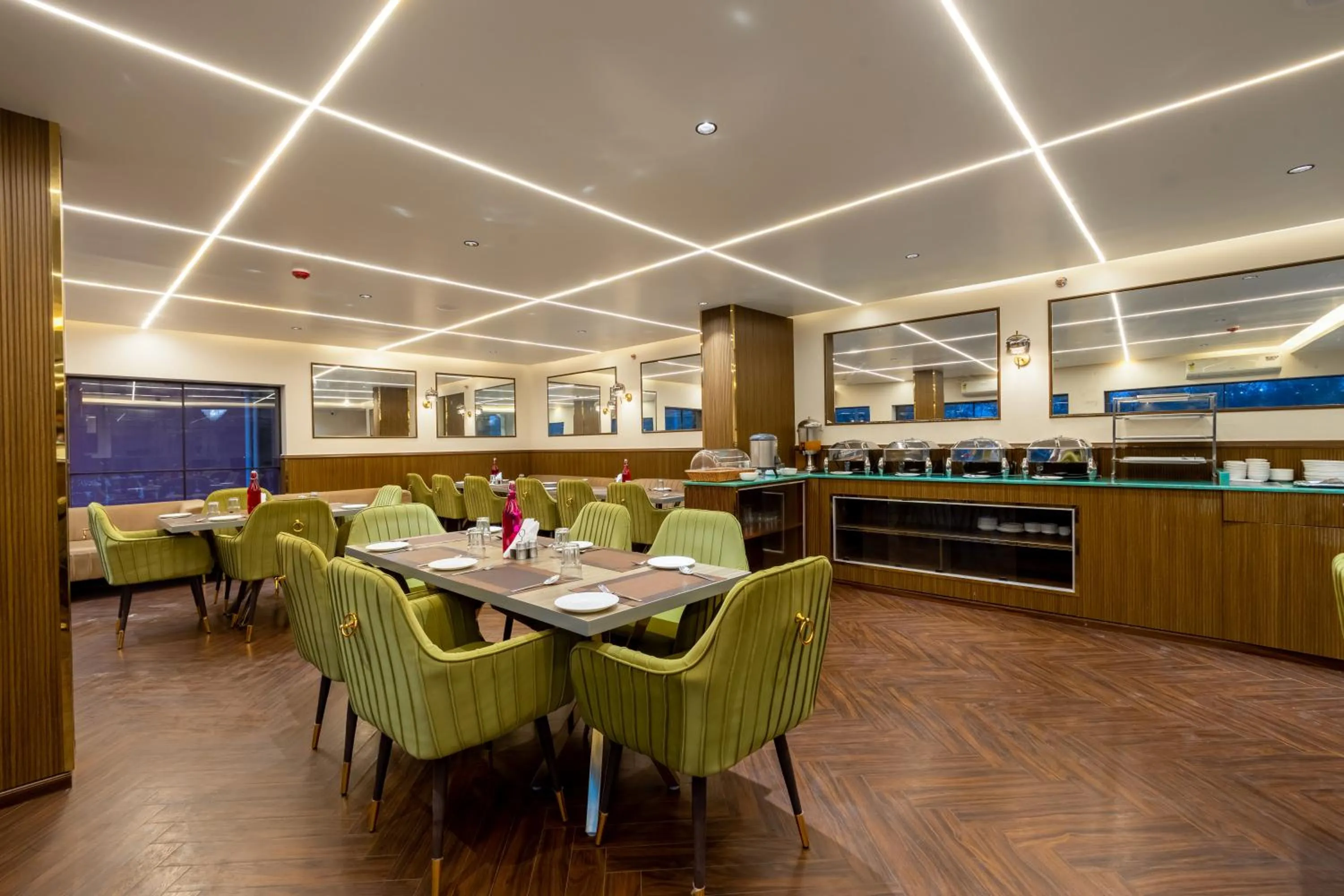 Restaurant/places to eat in Arch The Lohias