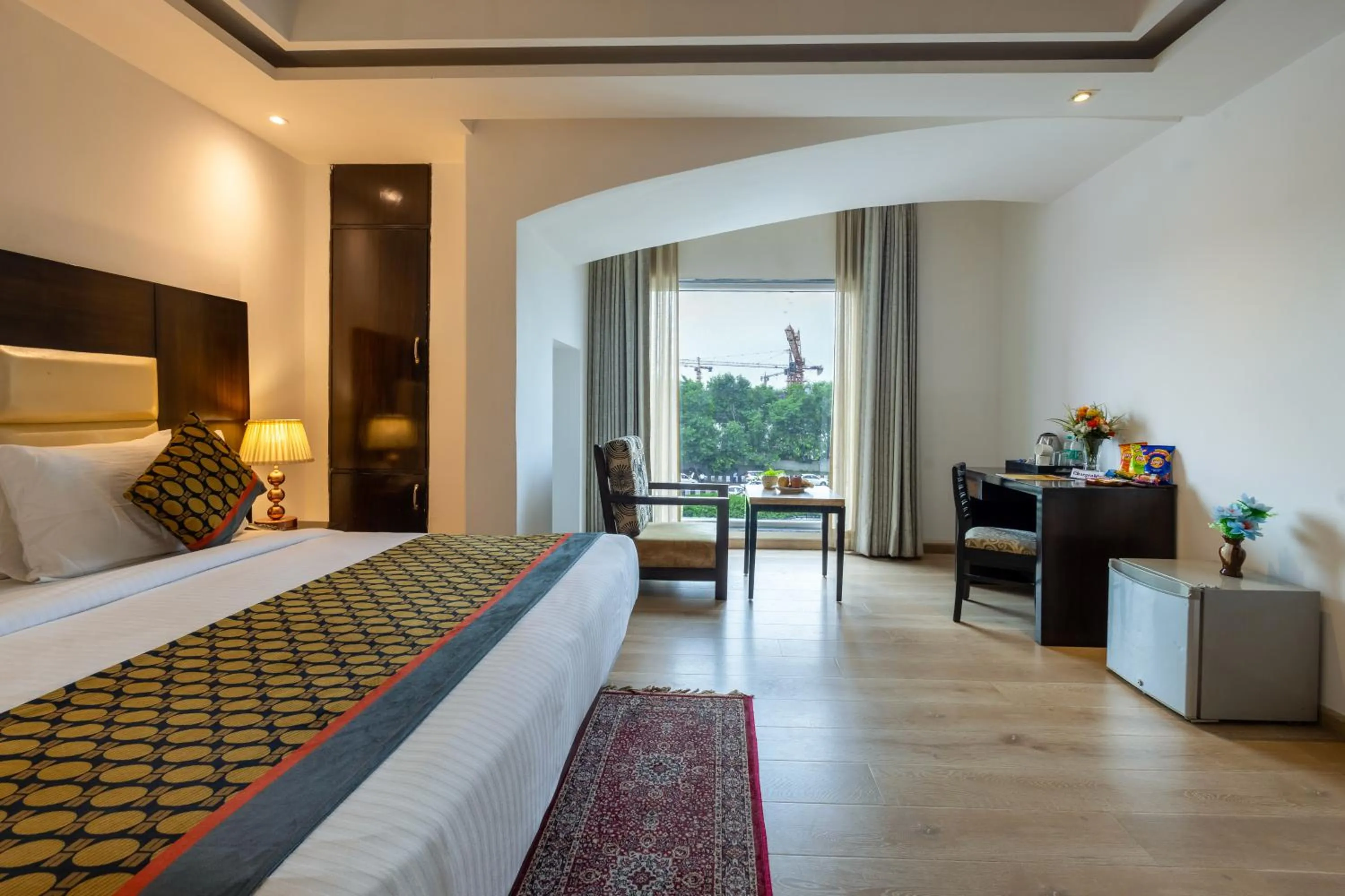 Bed in Arch The Lohias