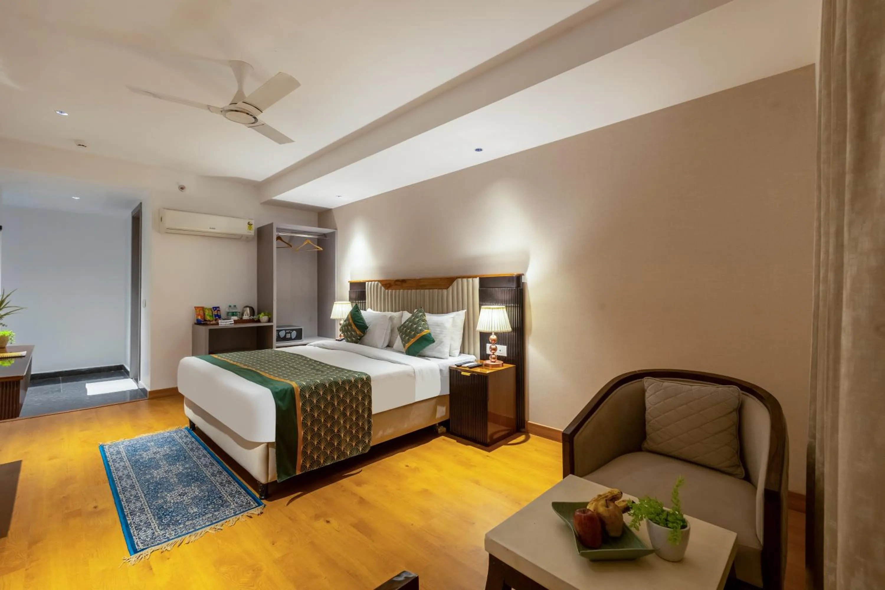 Bed in Arch The Lohias