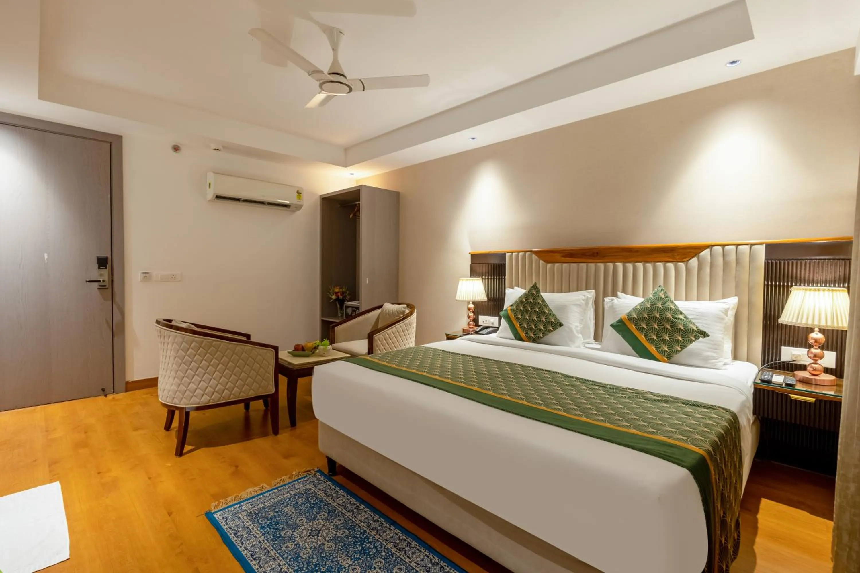 Bed in Arch The Lohias