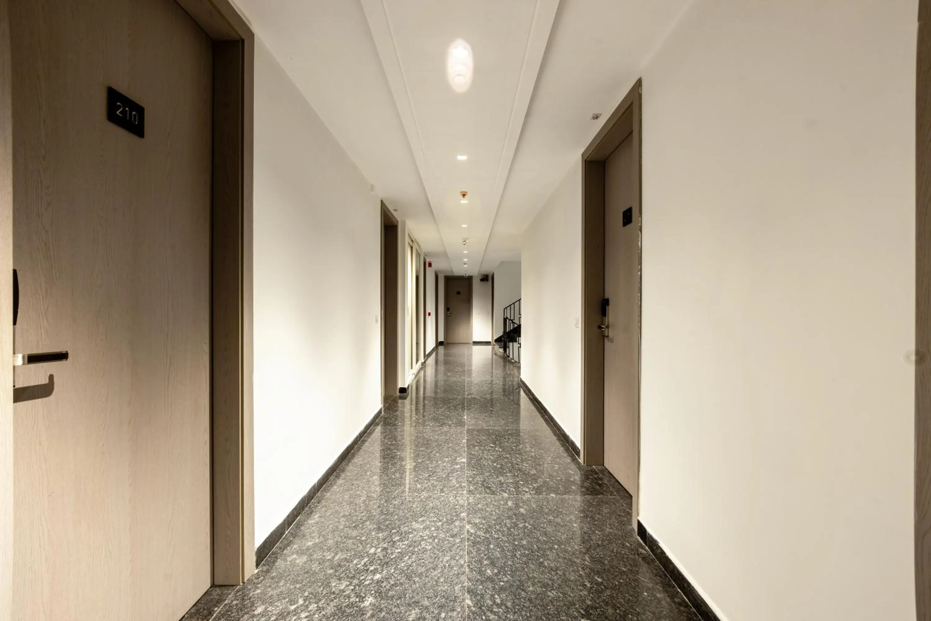 Area and facilities in Arch The Lohias