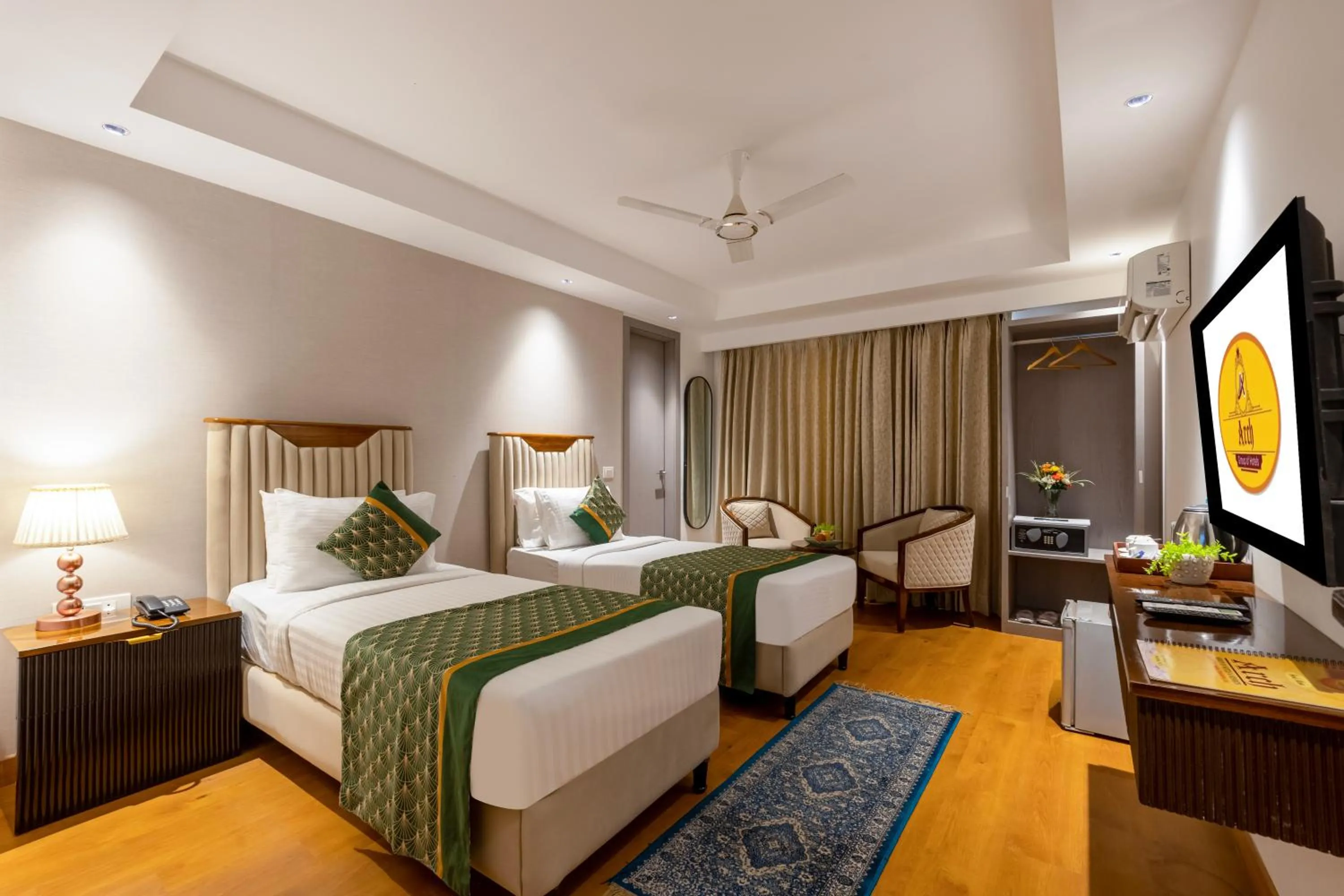 Bed in Arch The Lohias