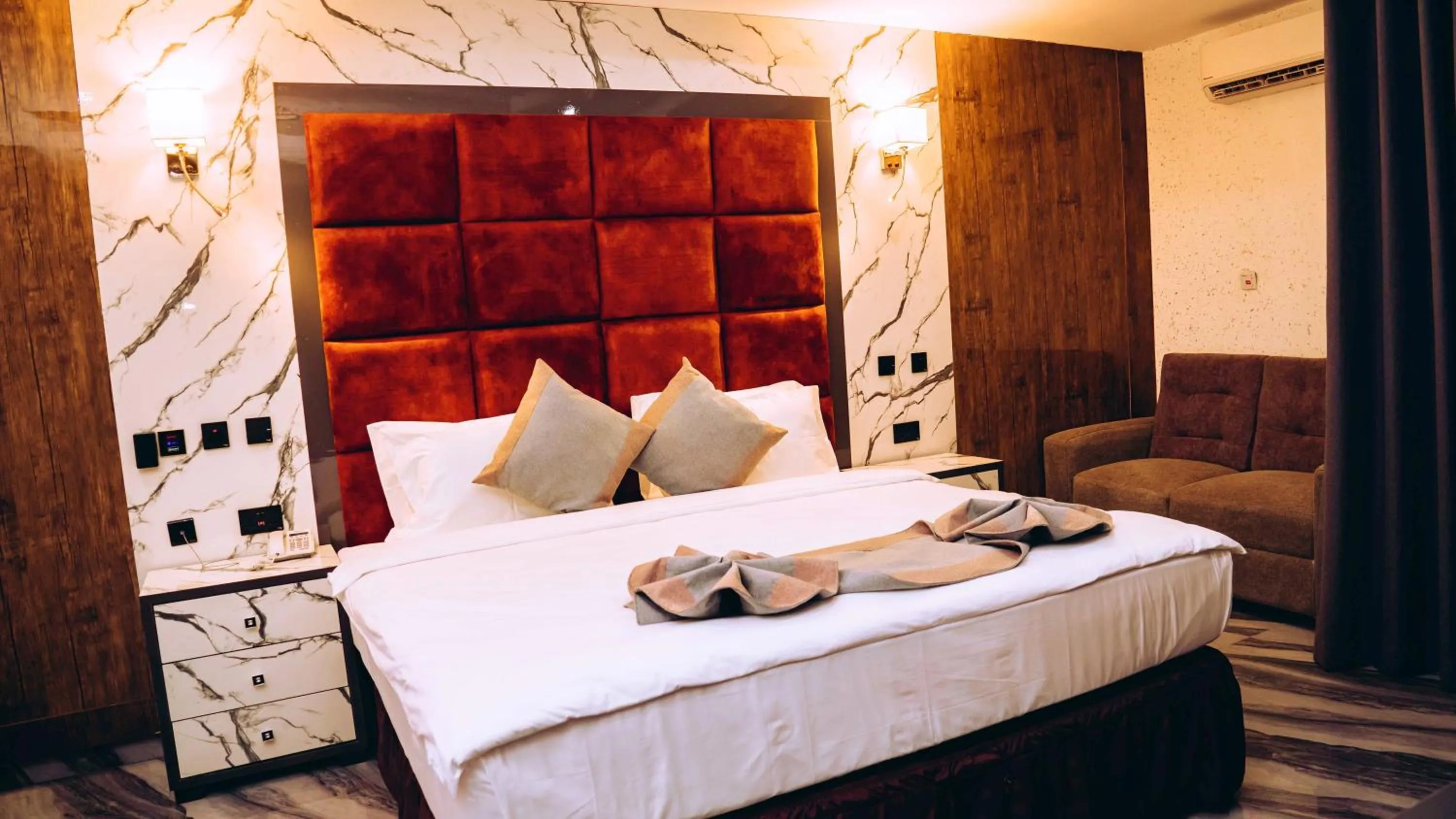 Bed in Mcdons Skye Hotel