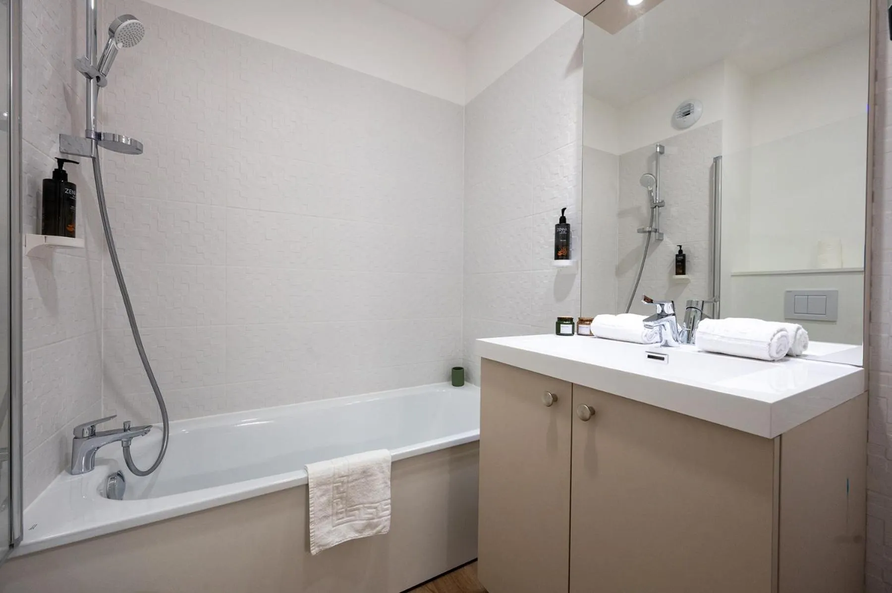 Nemea Appart Hotel La Boetie Bordeaux Pessac