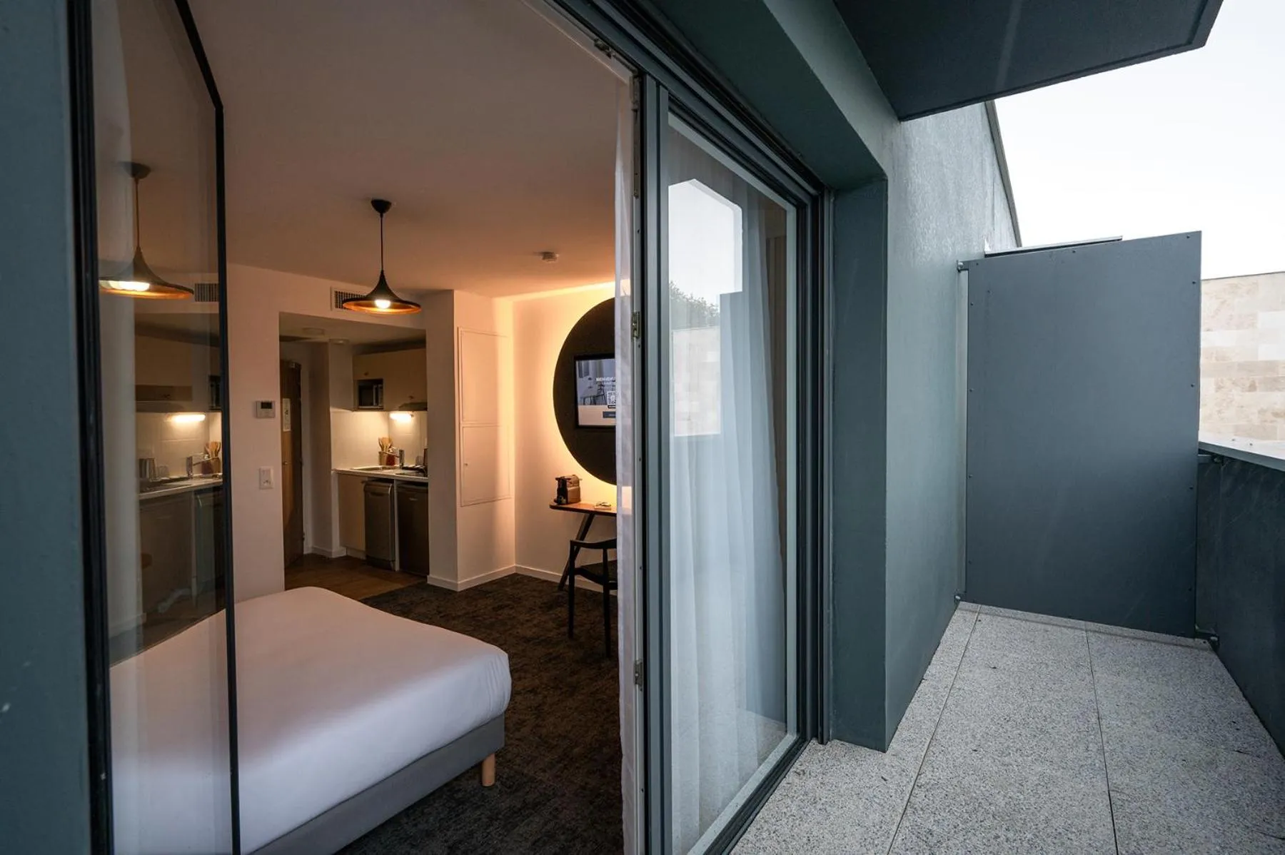 Bed in Nemea Appart Hotel La Boetie Bordeaux Pessac