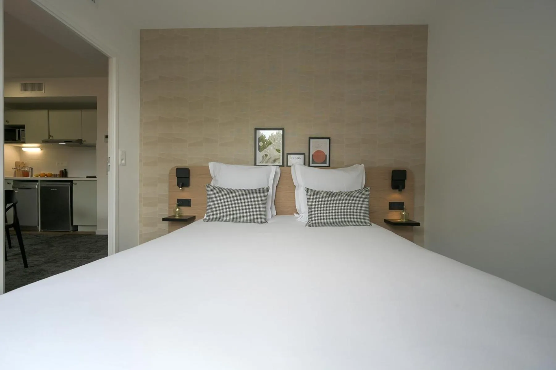 Bed in Nemea Appart Hotel La Boetie Bordeaux Pessac