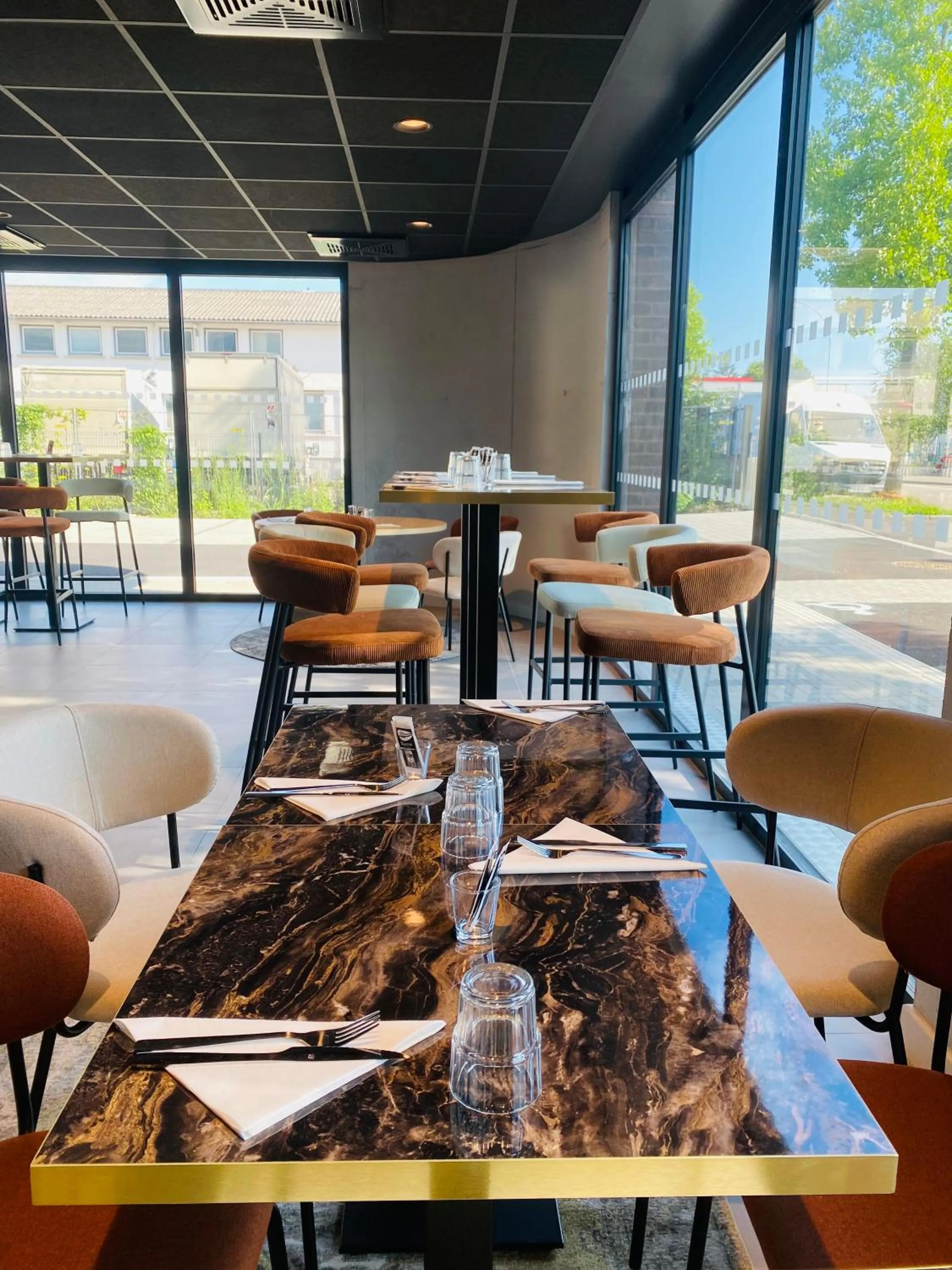 Breakfast in Nemea Appart Hotel Coeur Europe Strasbourg Illkirch