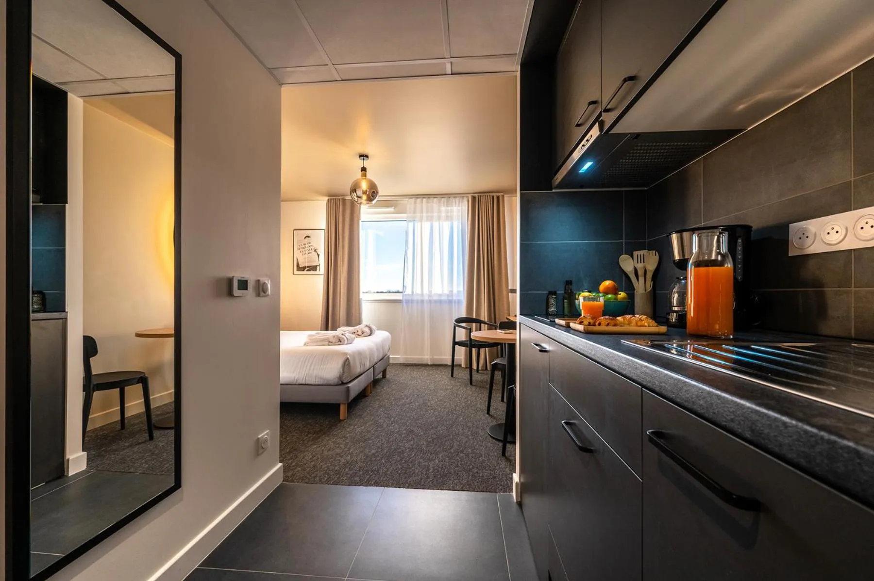 Bed in Nemea Appart Hotel Coeur Europe Strasbourg Illkirch