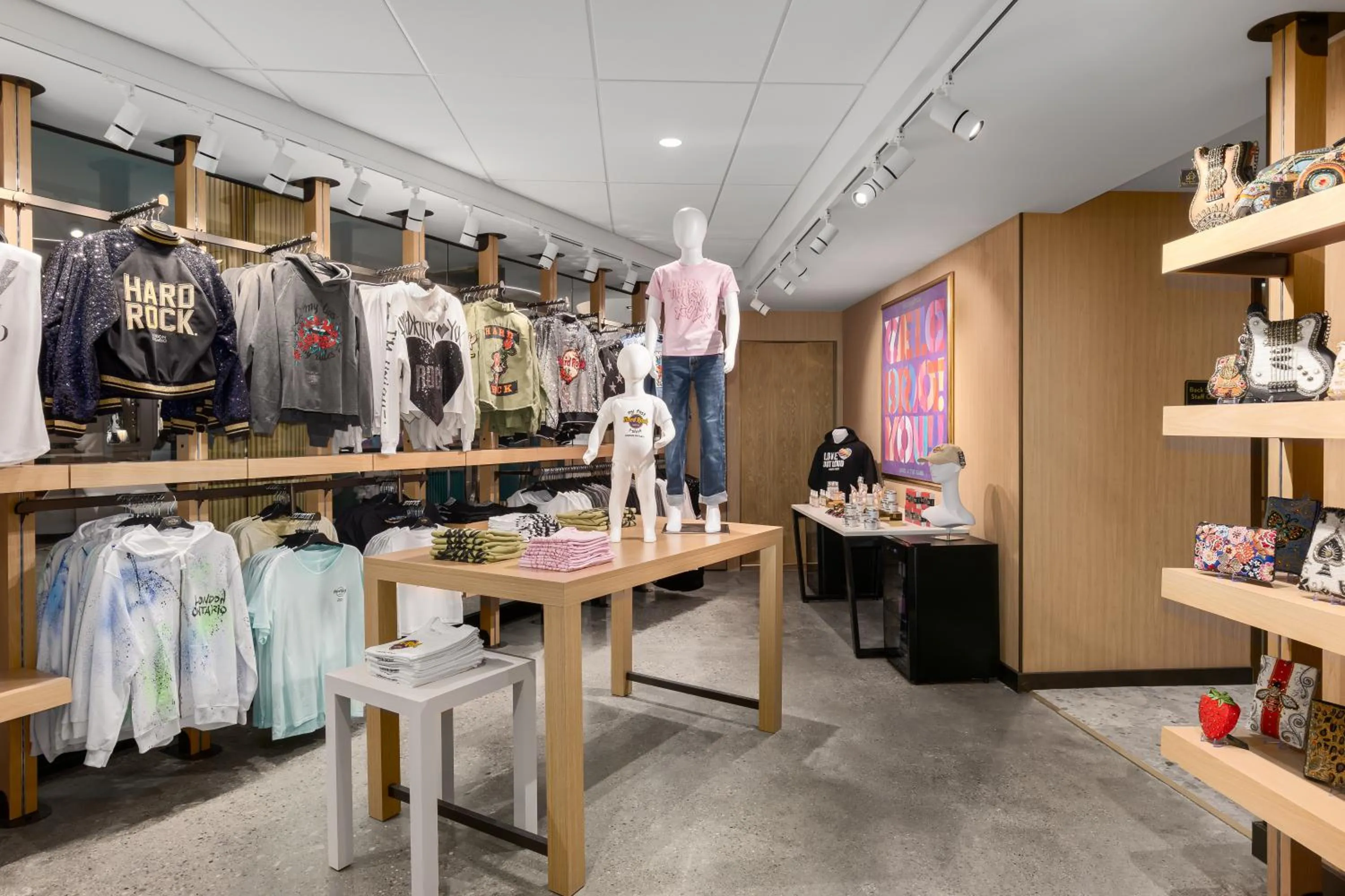 Shopping Area in Hard Rock Hotel London Ontario