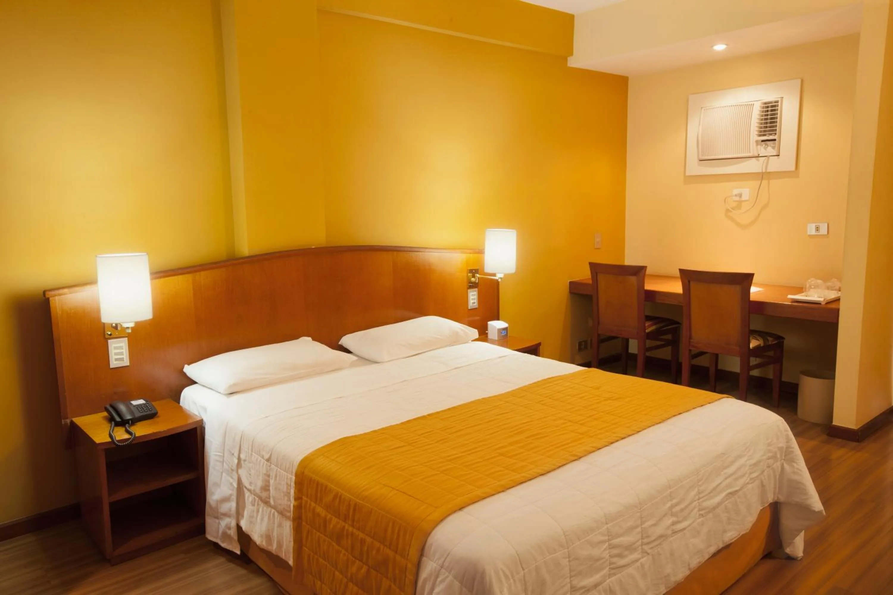 Photo of the whole room, Bed in Hotel Moncloa