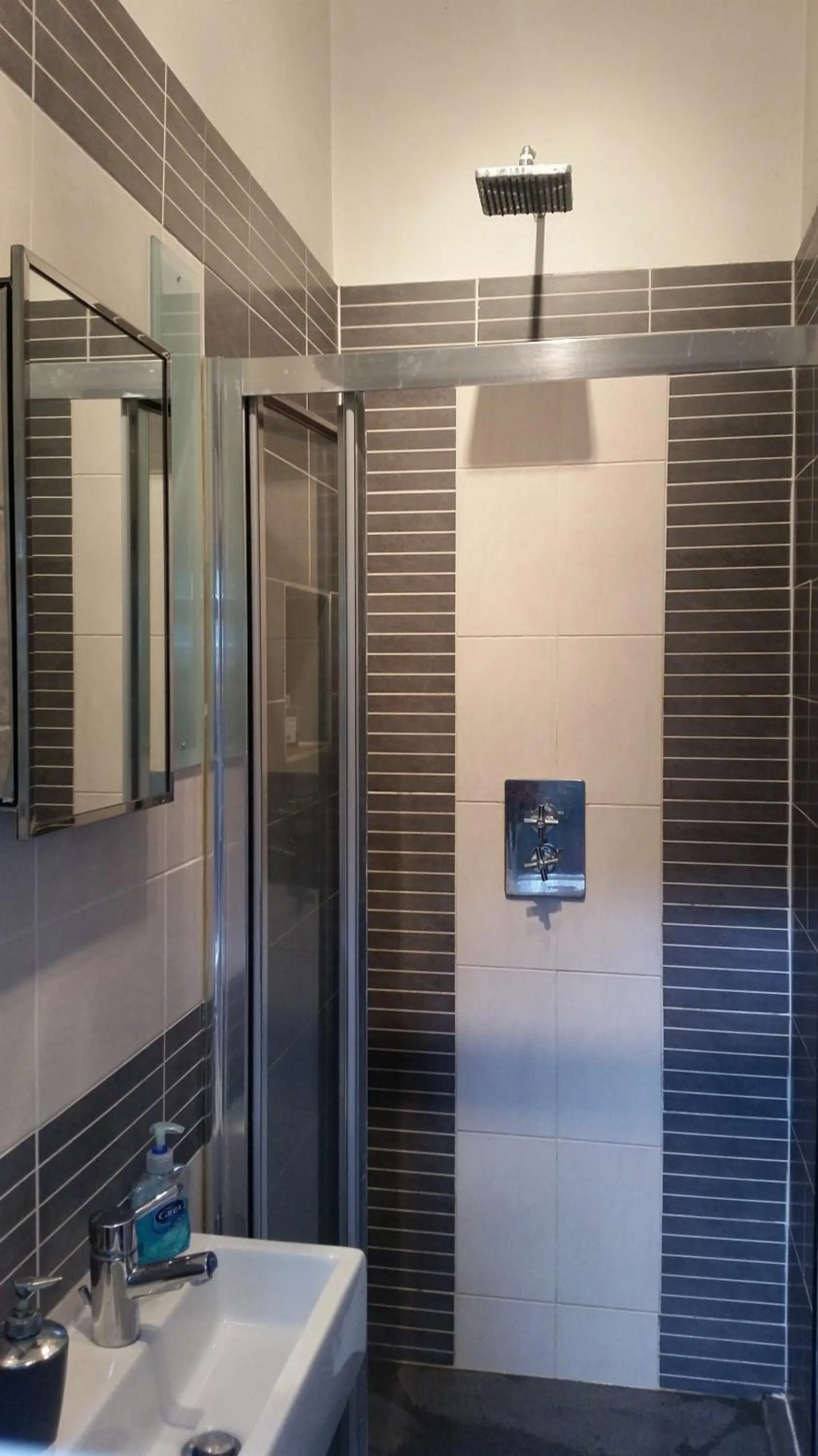 Shower in Bath Road Apartments