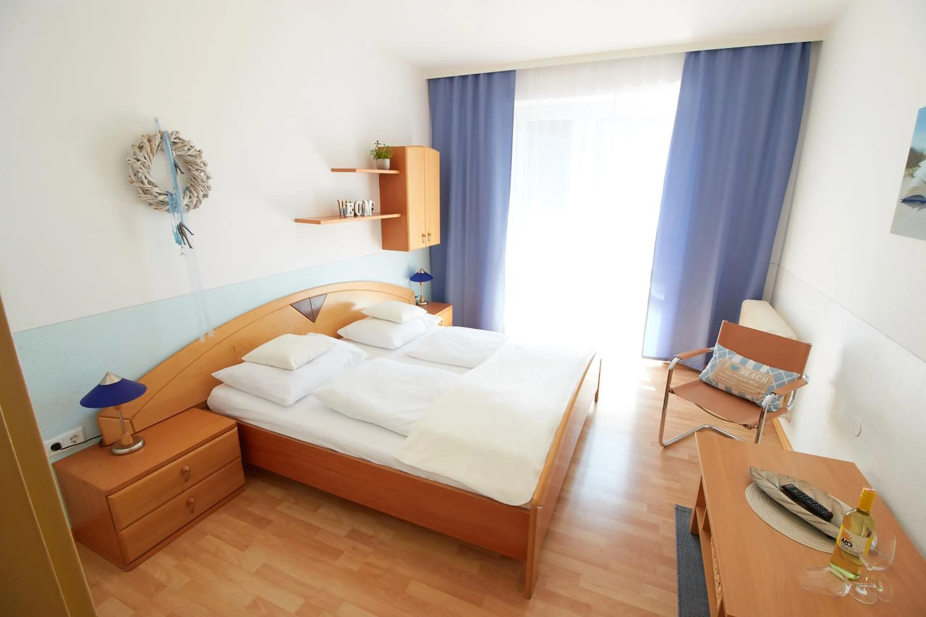 Photo of the whole room in Hotel & Restaurant Seehof