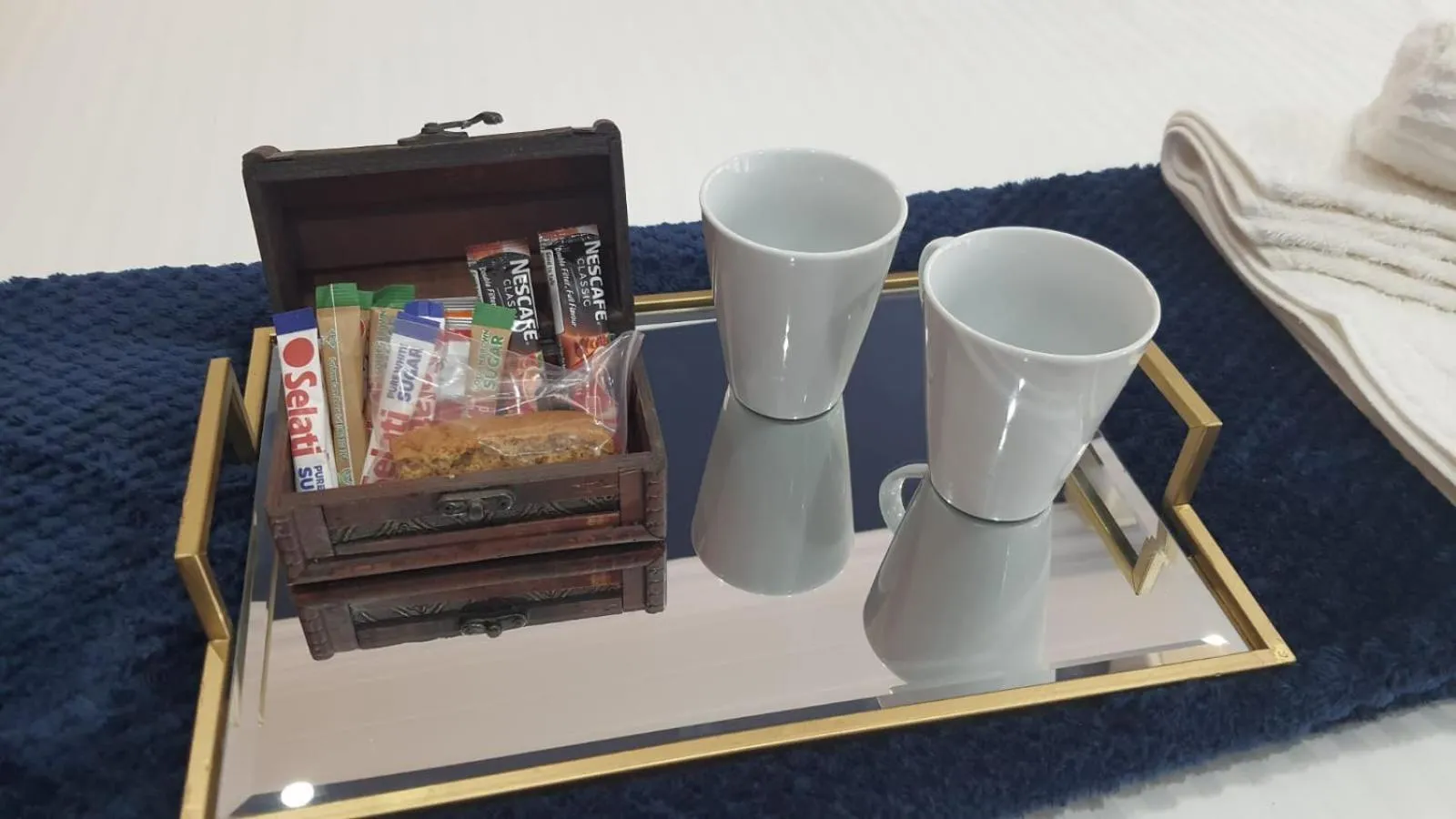 Shower in Gemstone Guest House