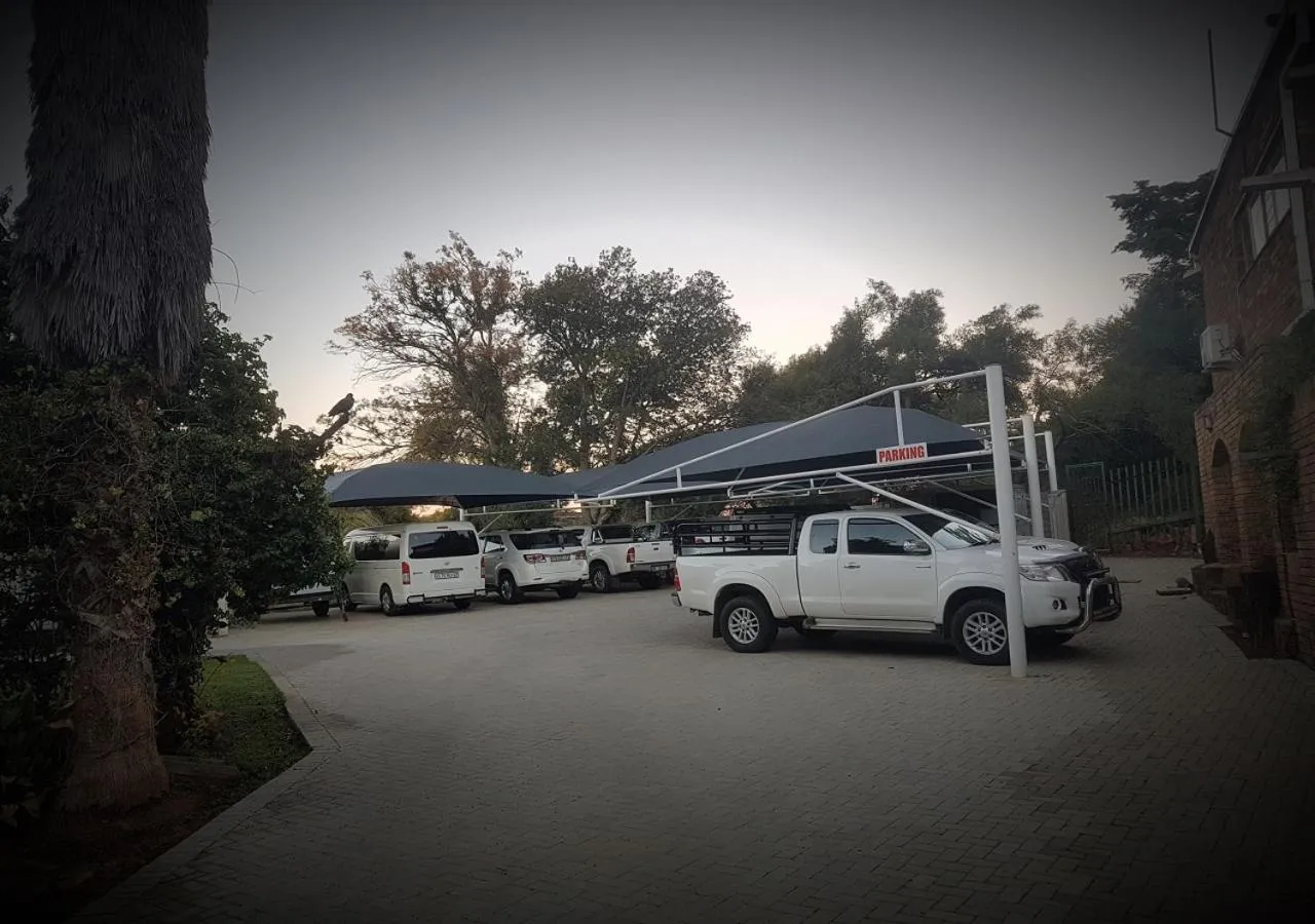 Area and facilities in Gemstone Guest House