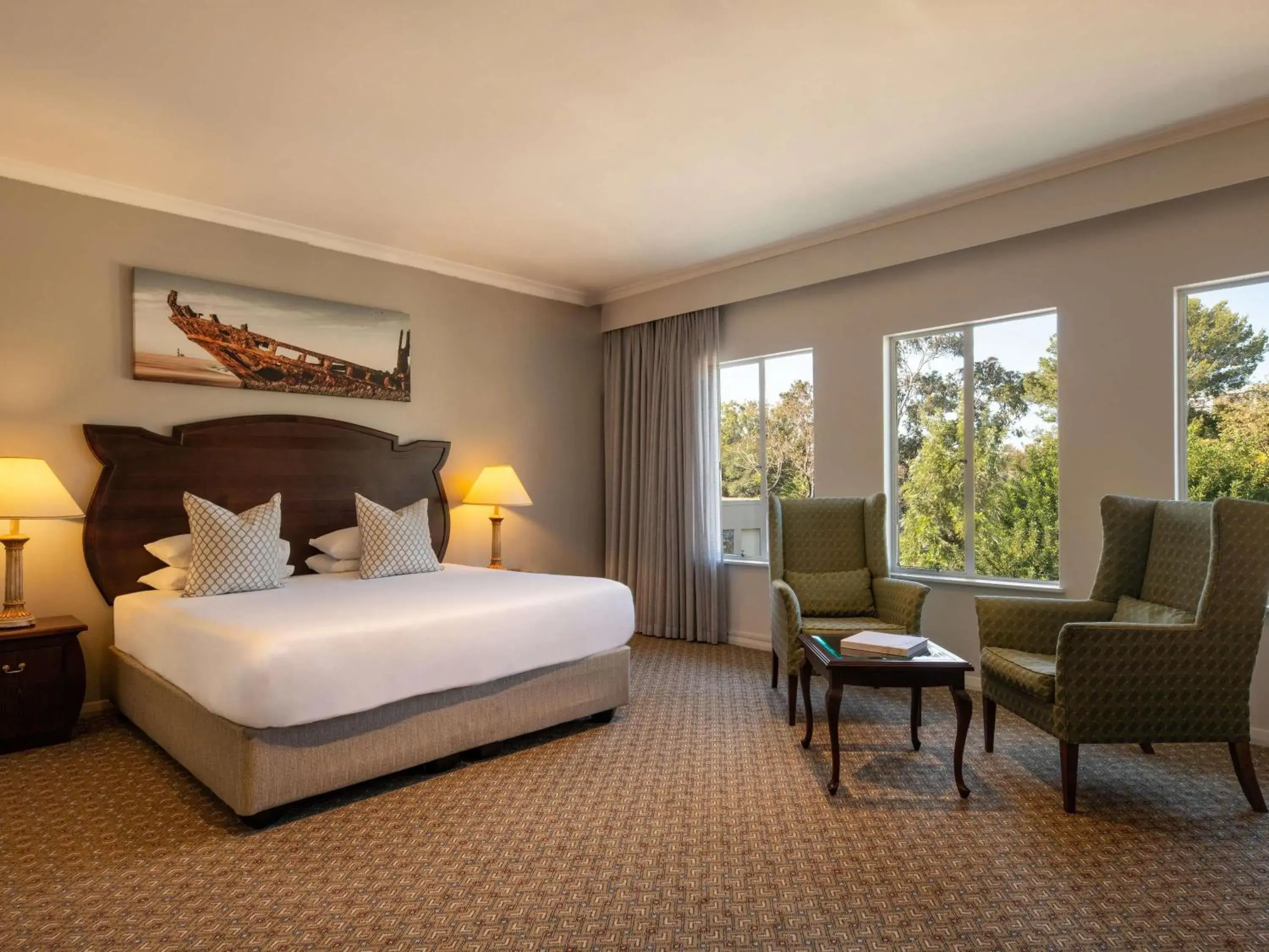 Superior Double Room in Mercure Hotel Windhoek Superior Double Room in Mercure Hotel Windhoek