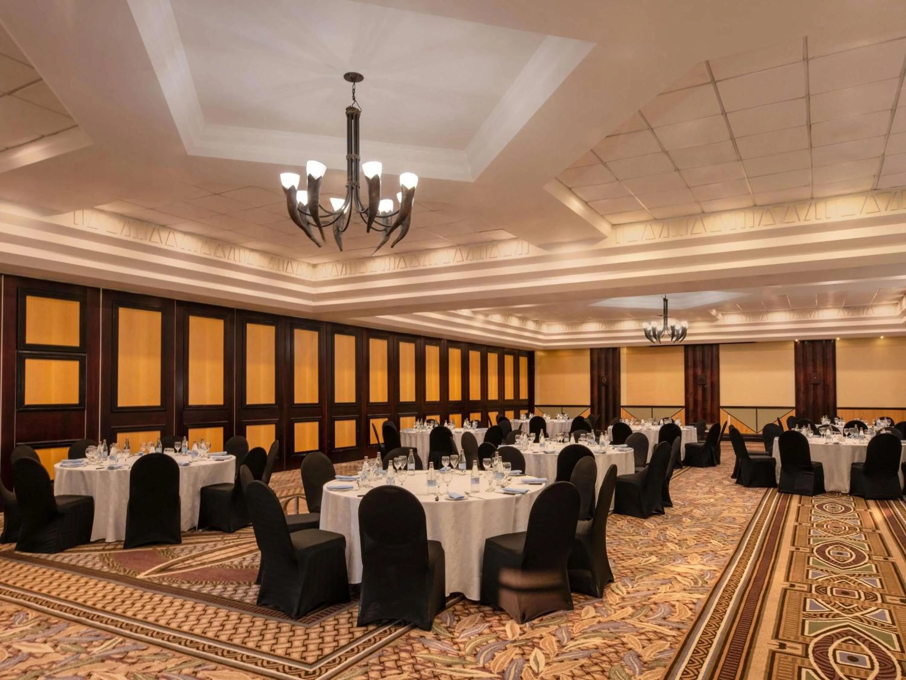 Meeting/conference room in Mercure Hotel Windhoek