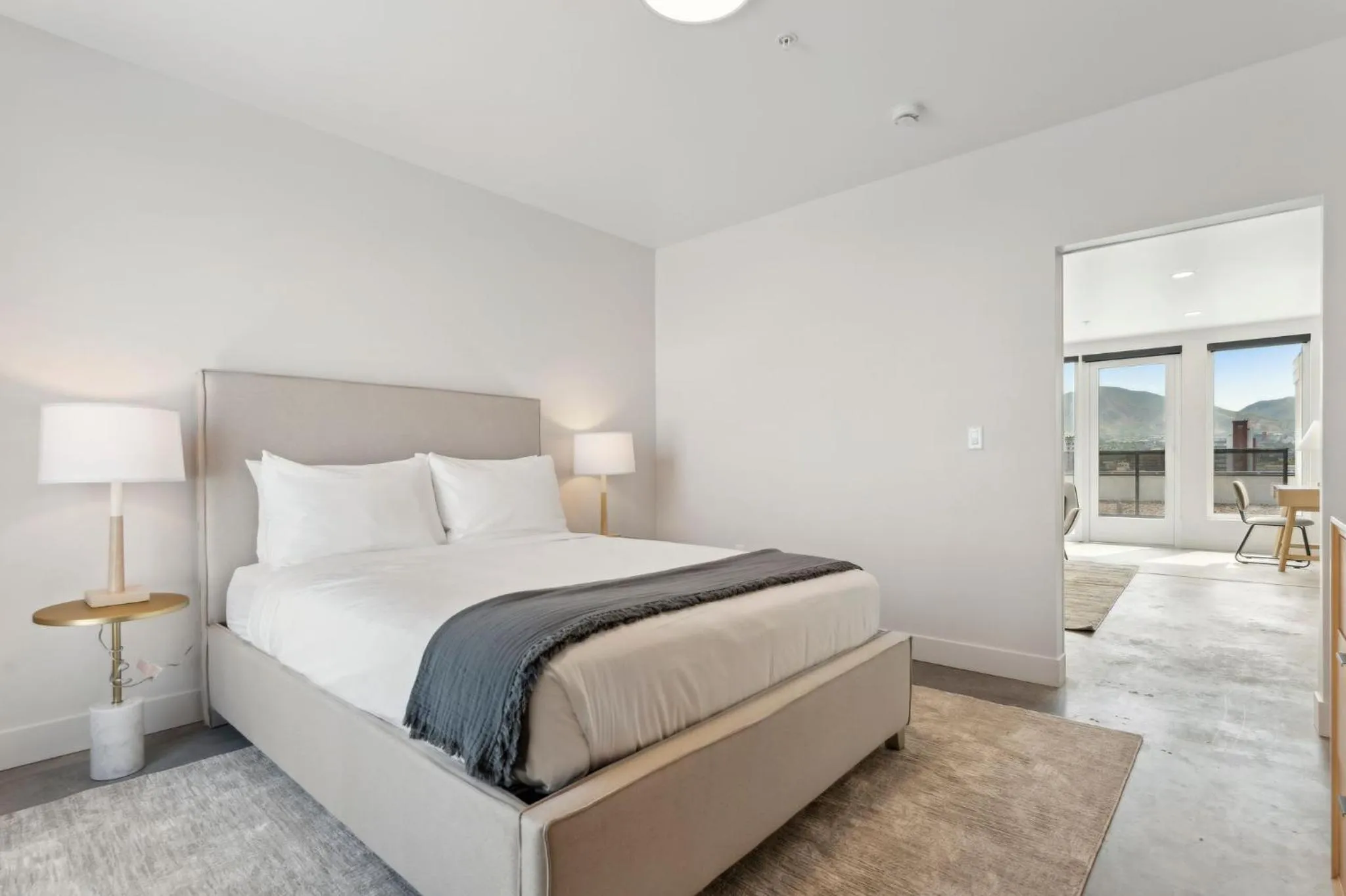 Bedroom, Bed in Placemakr Salt Lake City