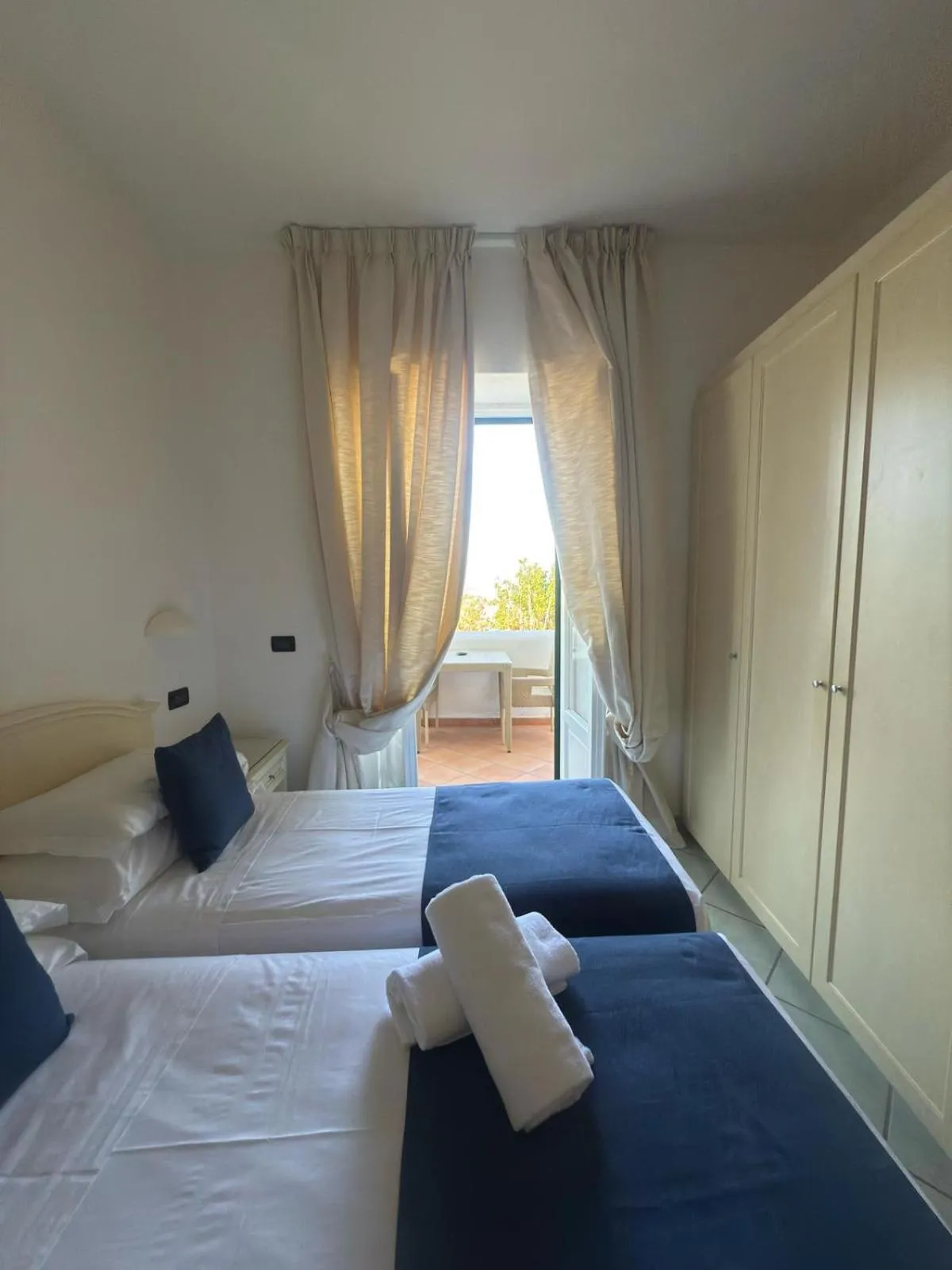 Bed in Hotel Albatros