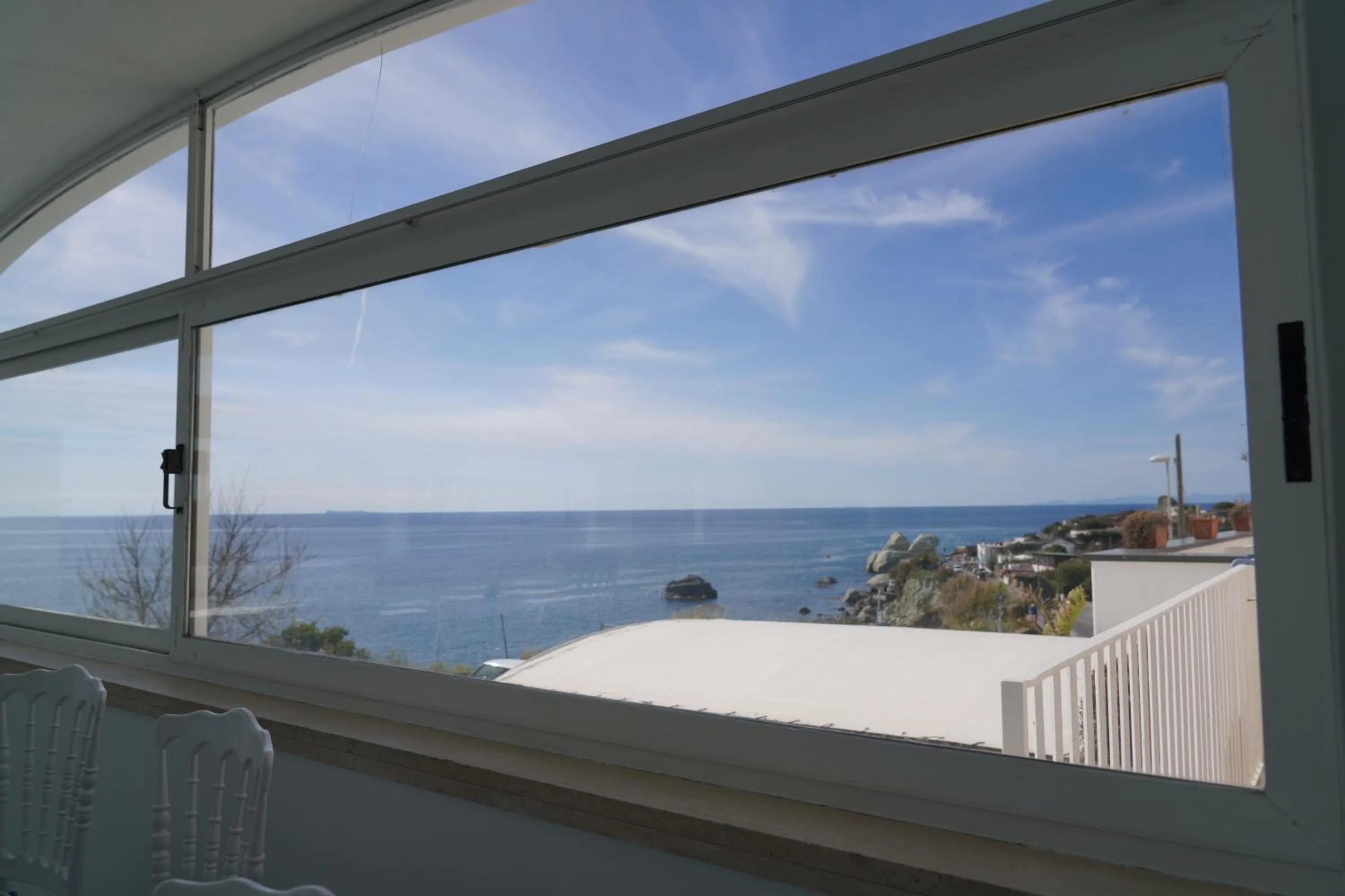 Restaurant/places to eat in Hotel Albatros