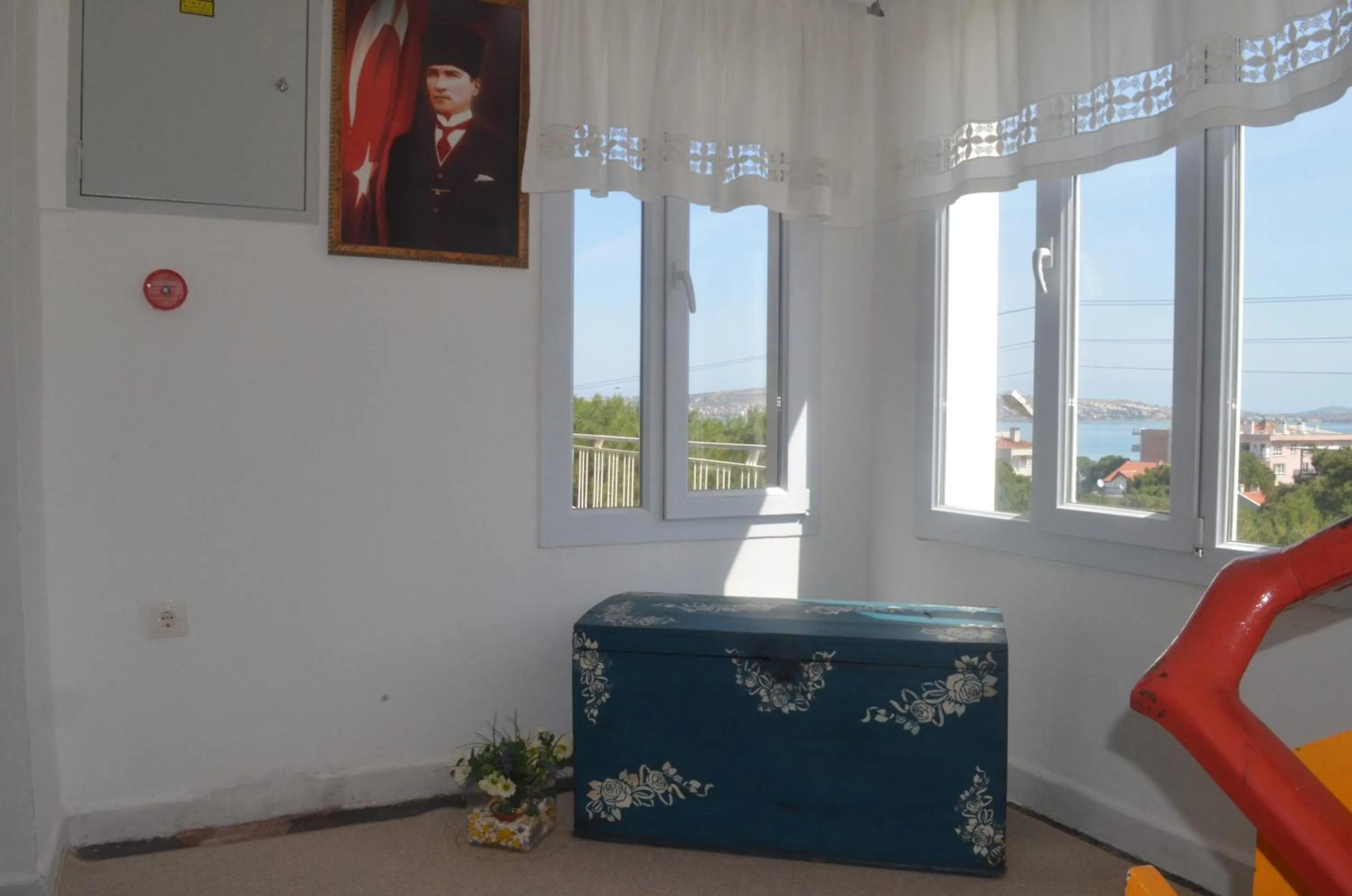 Decorative detail in Tunc Hotel