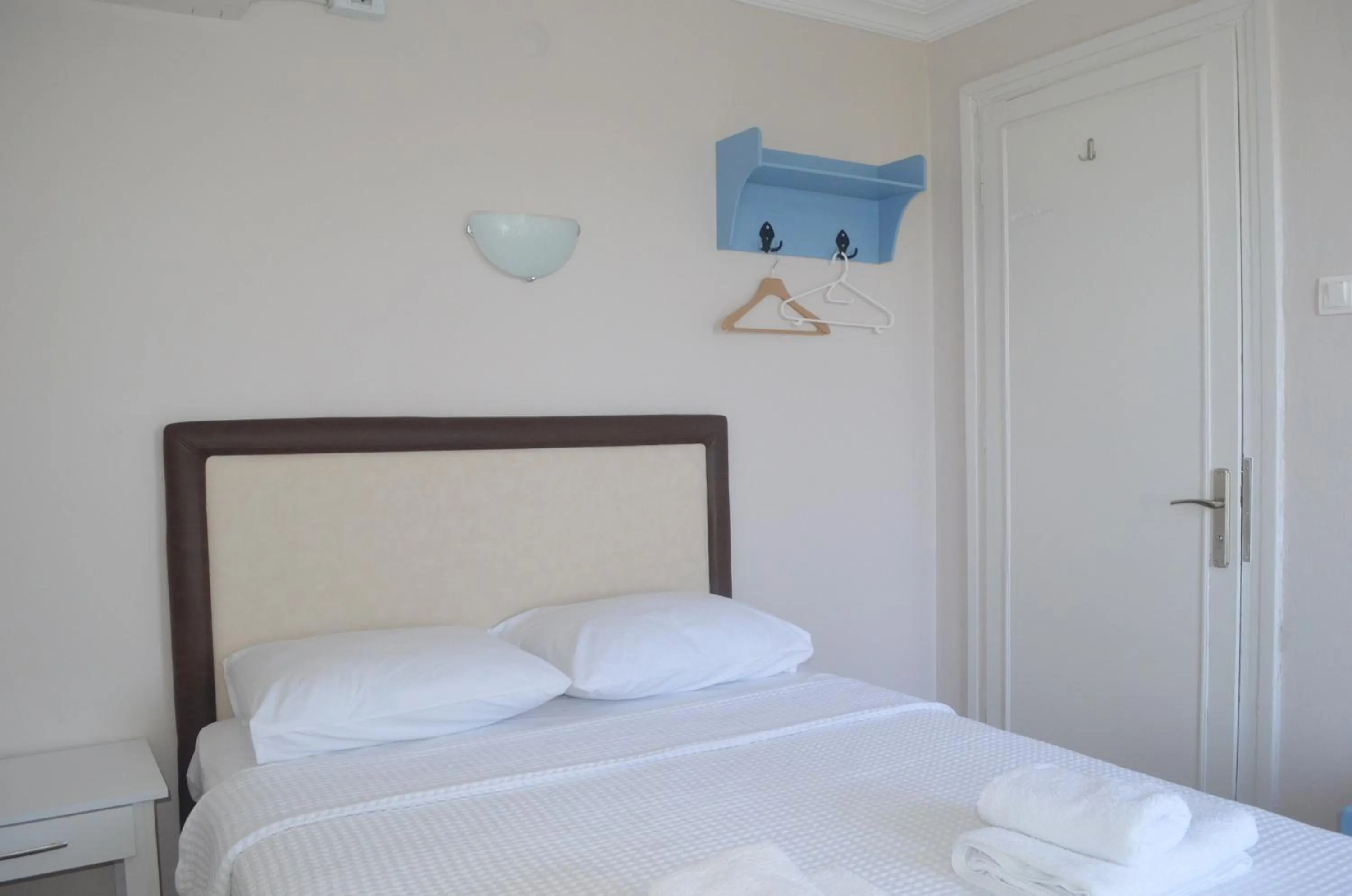 Photo of the whole room in Tunc Hotel