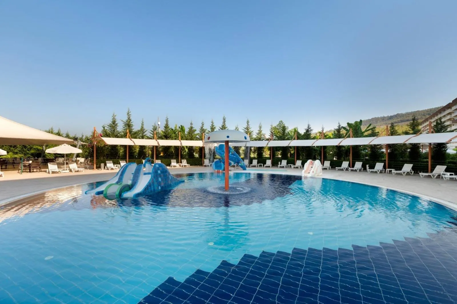 Swimming pool in Hattusa Vacation Thermal Club Erzin