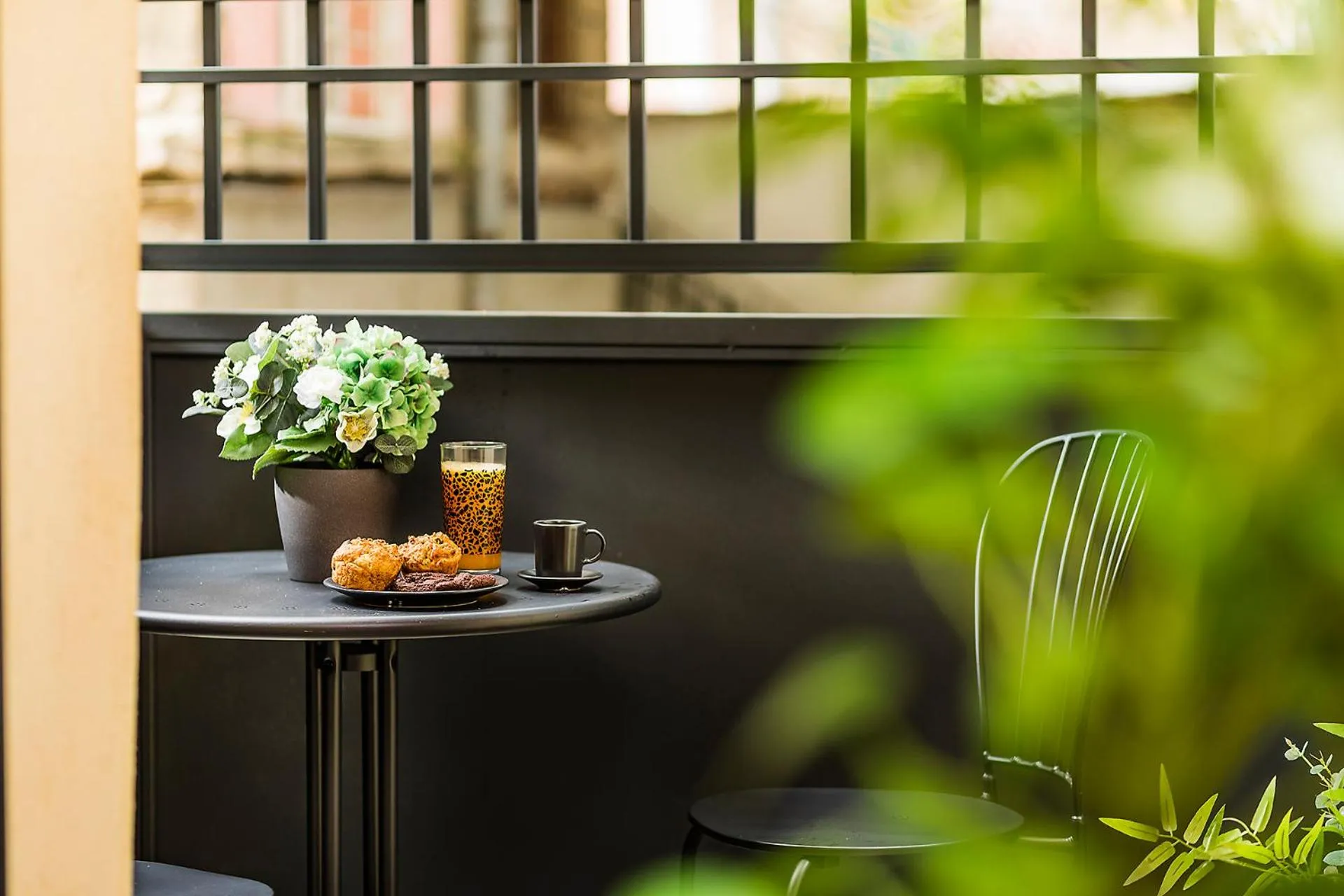 5 Vintage Guest House