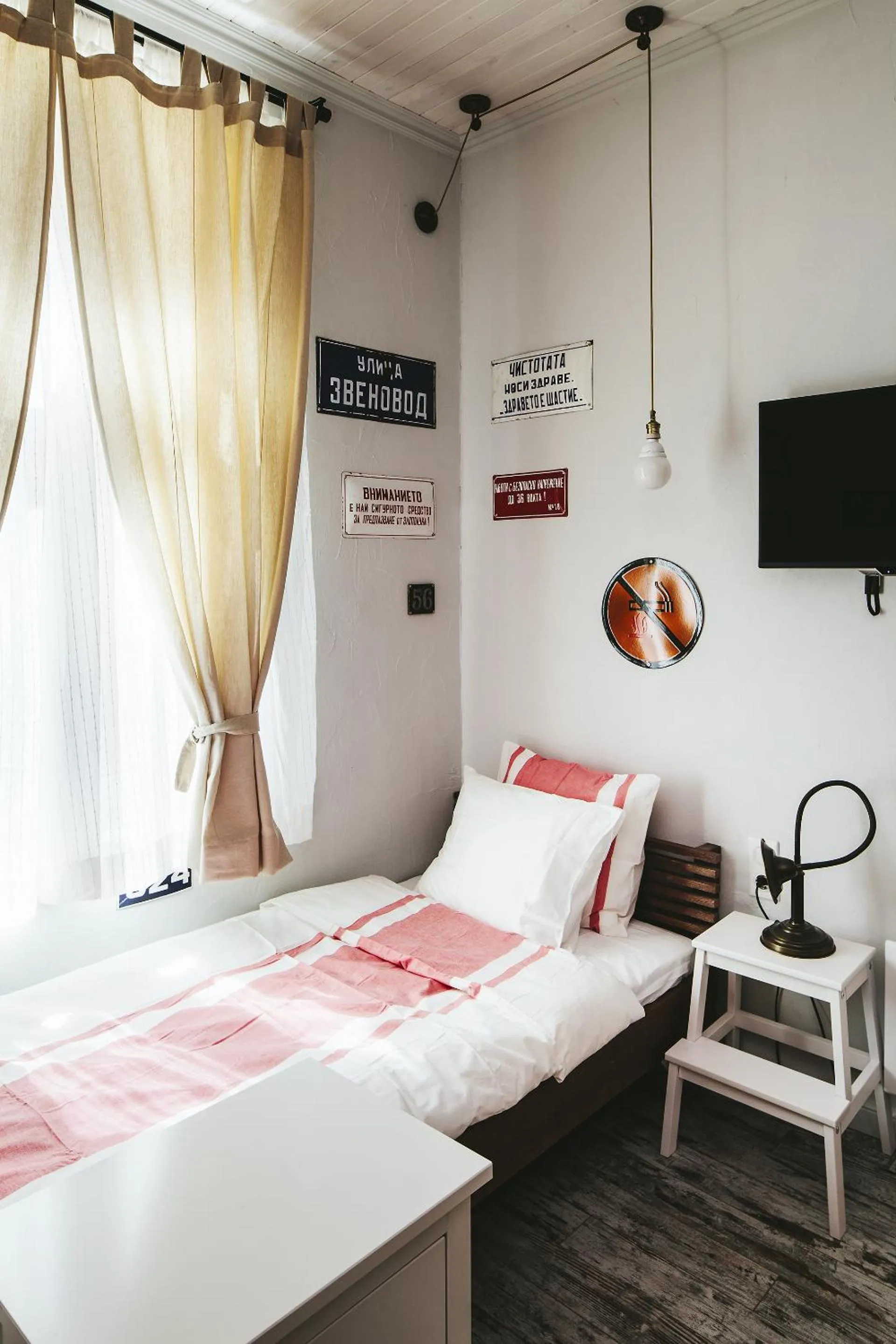 Bedroom, Bed in 5 Vintage Guest House