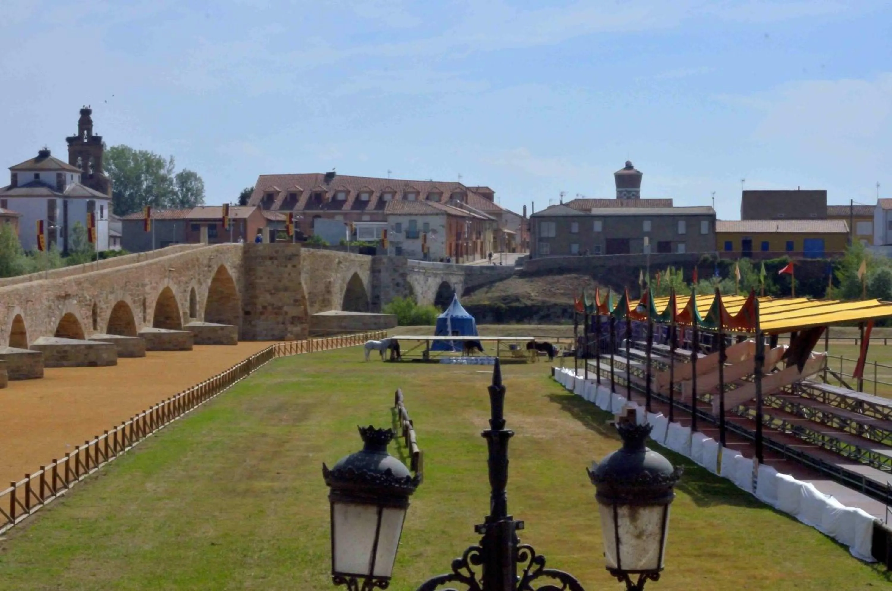 River view in Hostal Don Suero de Quiñones