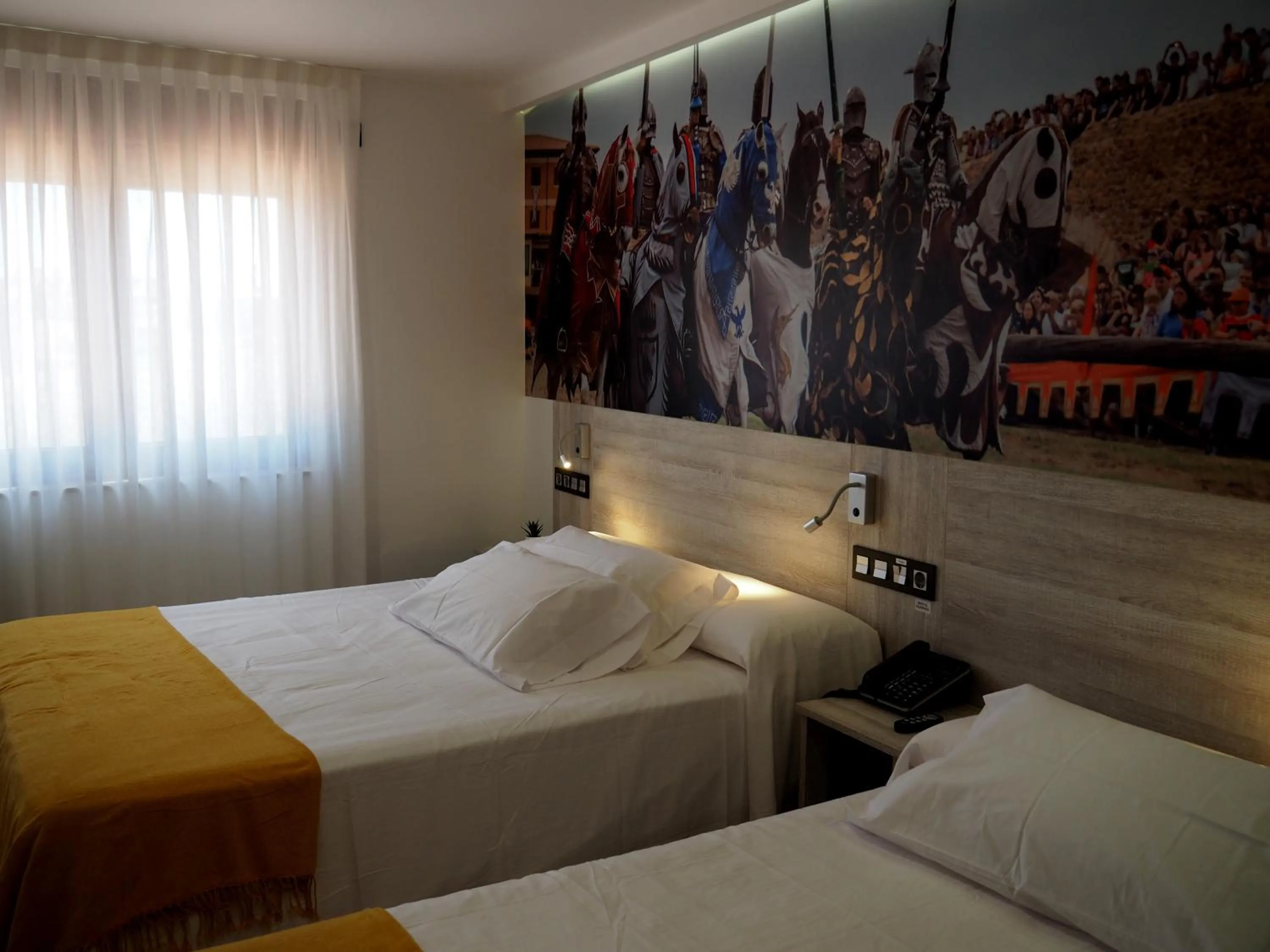 Decorative detail in Hostal Don Suero de Quiñones