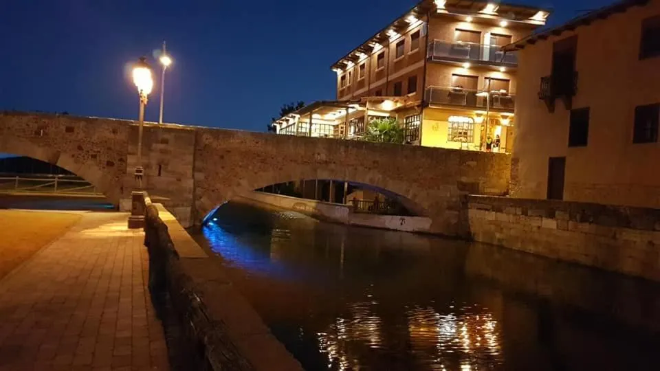 Hostal Don Suero de Quiñones