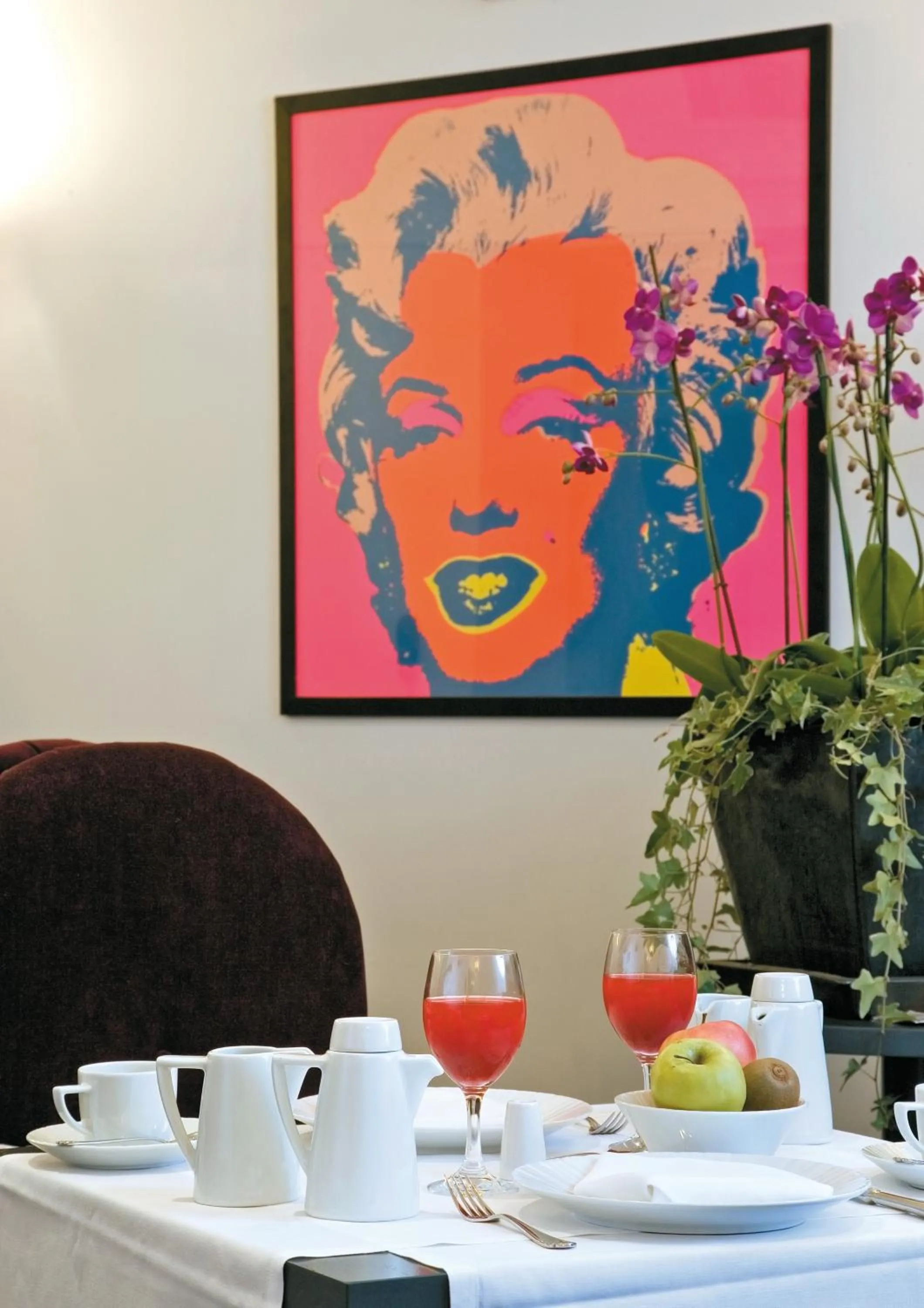 Restaurant/places to eat in Albergo Palazzo Decumani