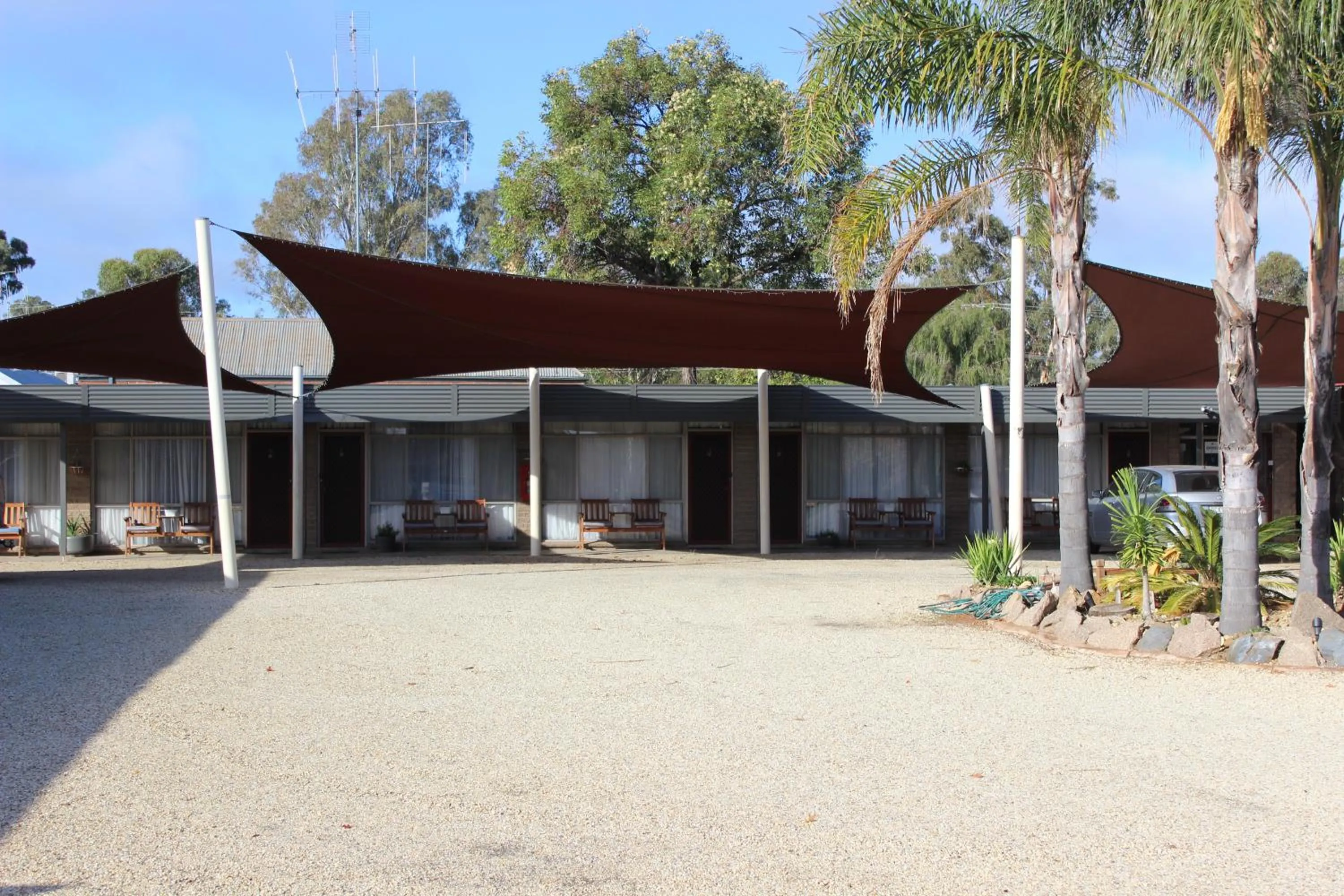 Facade/entrance in Thomas Lodge Motel