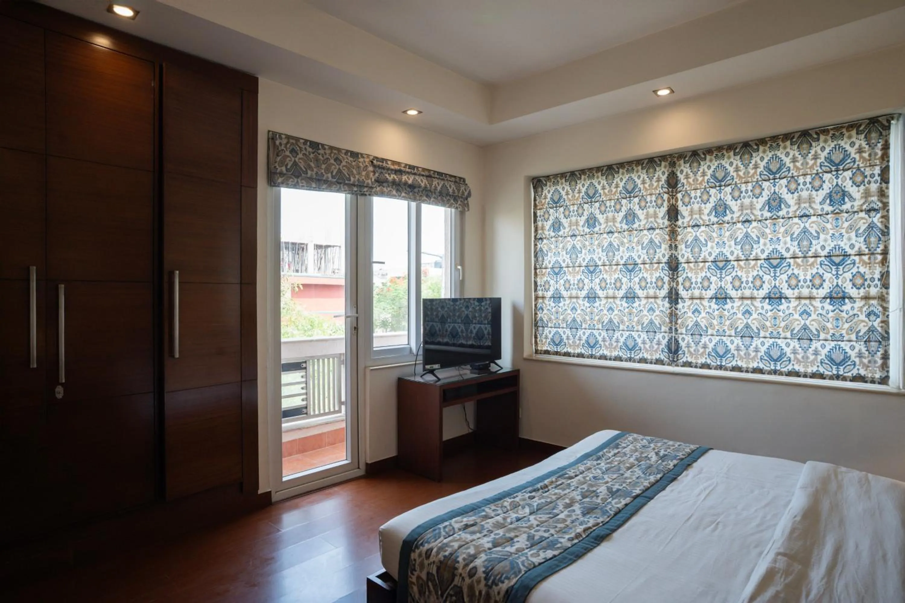 Bedroom, Bed in Ahuja Residency Noida