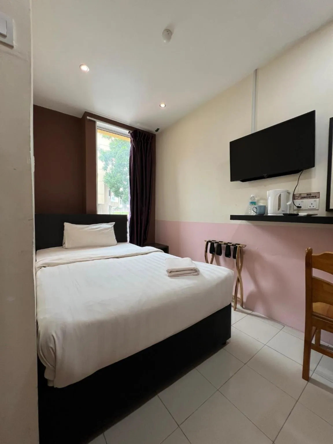 TV and multimedia, Bed in Hotel Miju