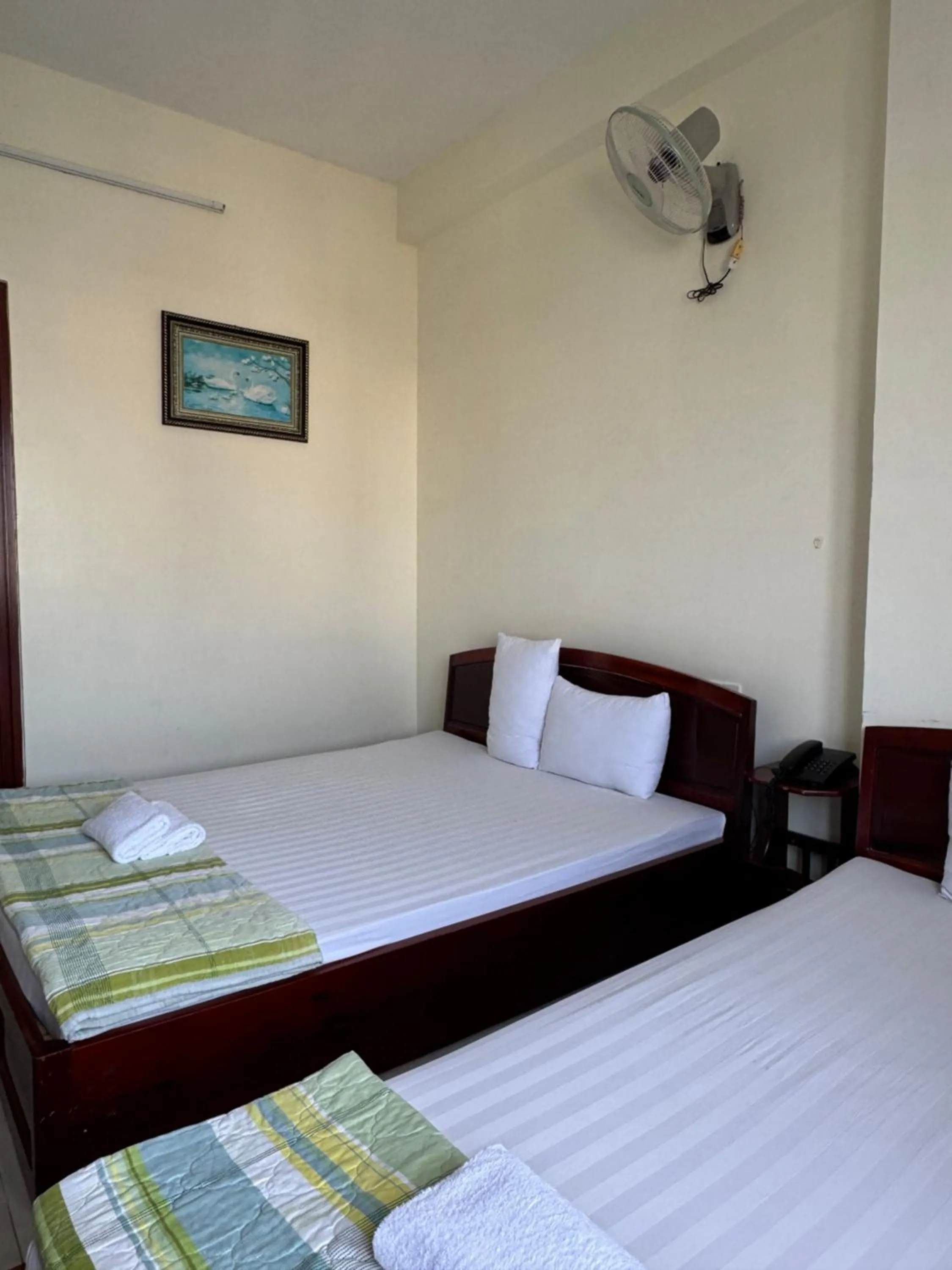 Bedroom, Bed in Thinh Khang Hotel Vung Tau