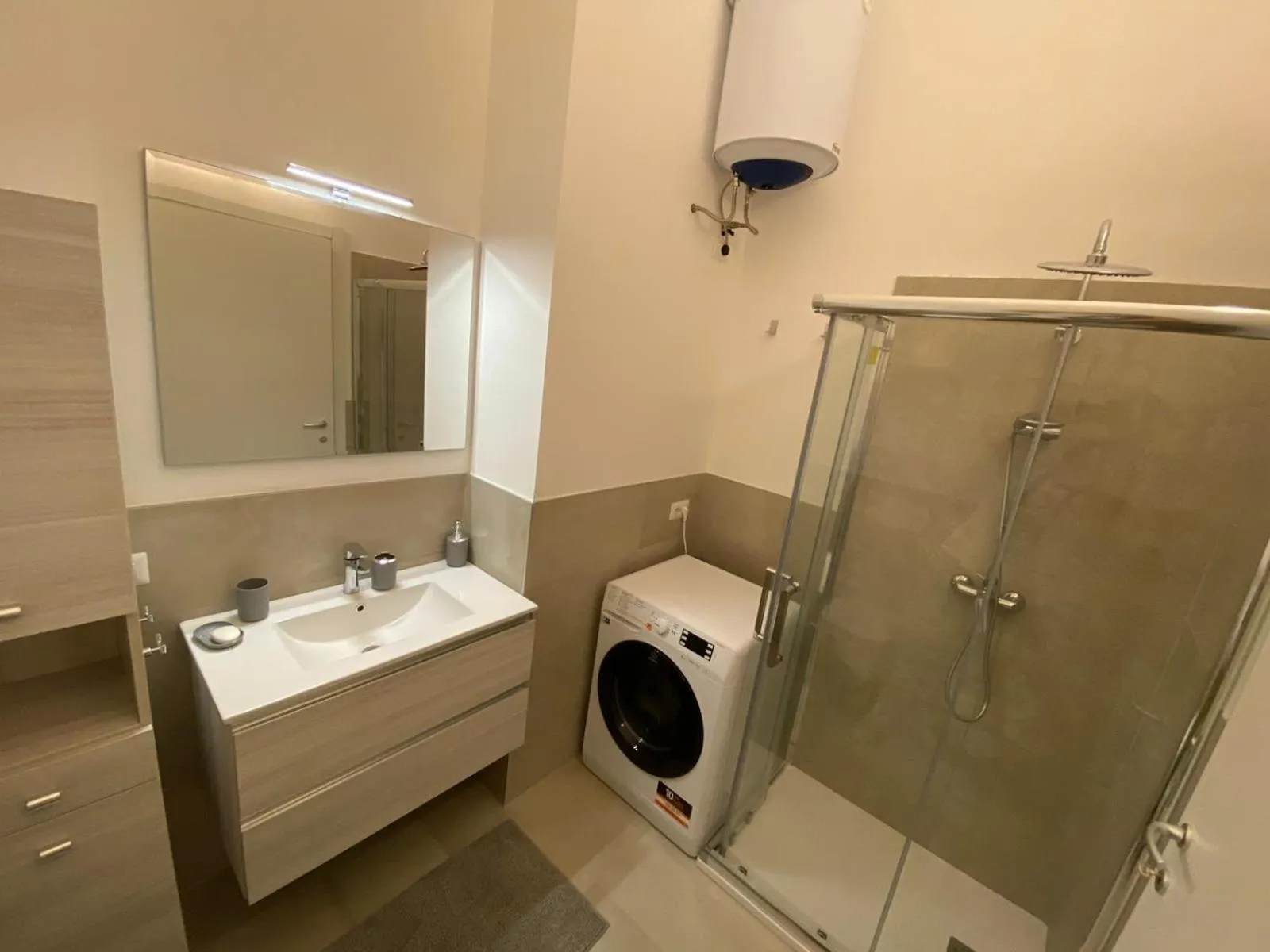 Bathroom in Fifty Eight Suite Milan Center