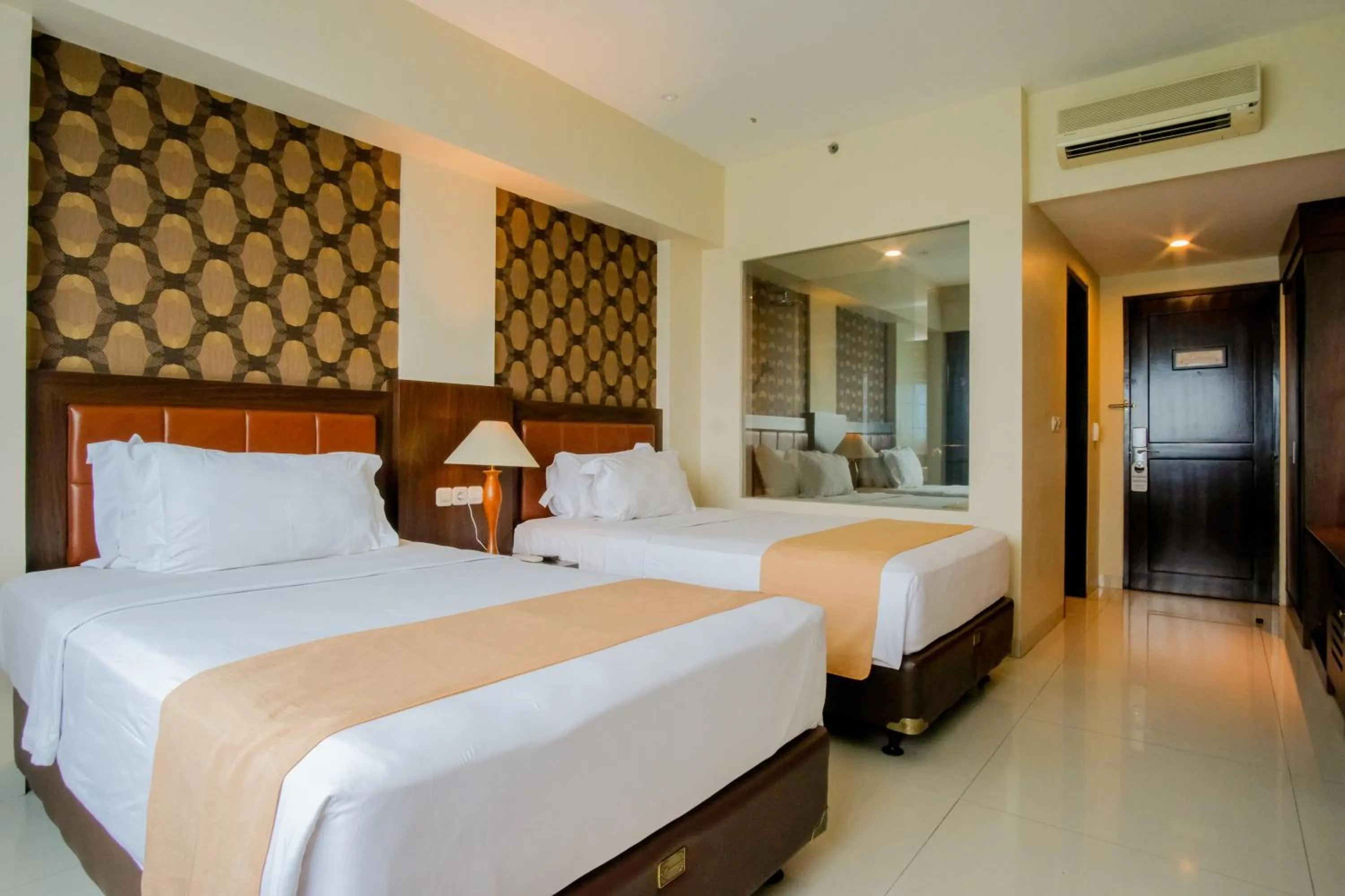 Bed in Istana Nelayan Hotel & Convention Powered by Archipelago