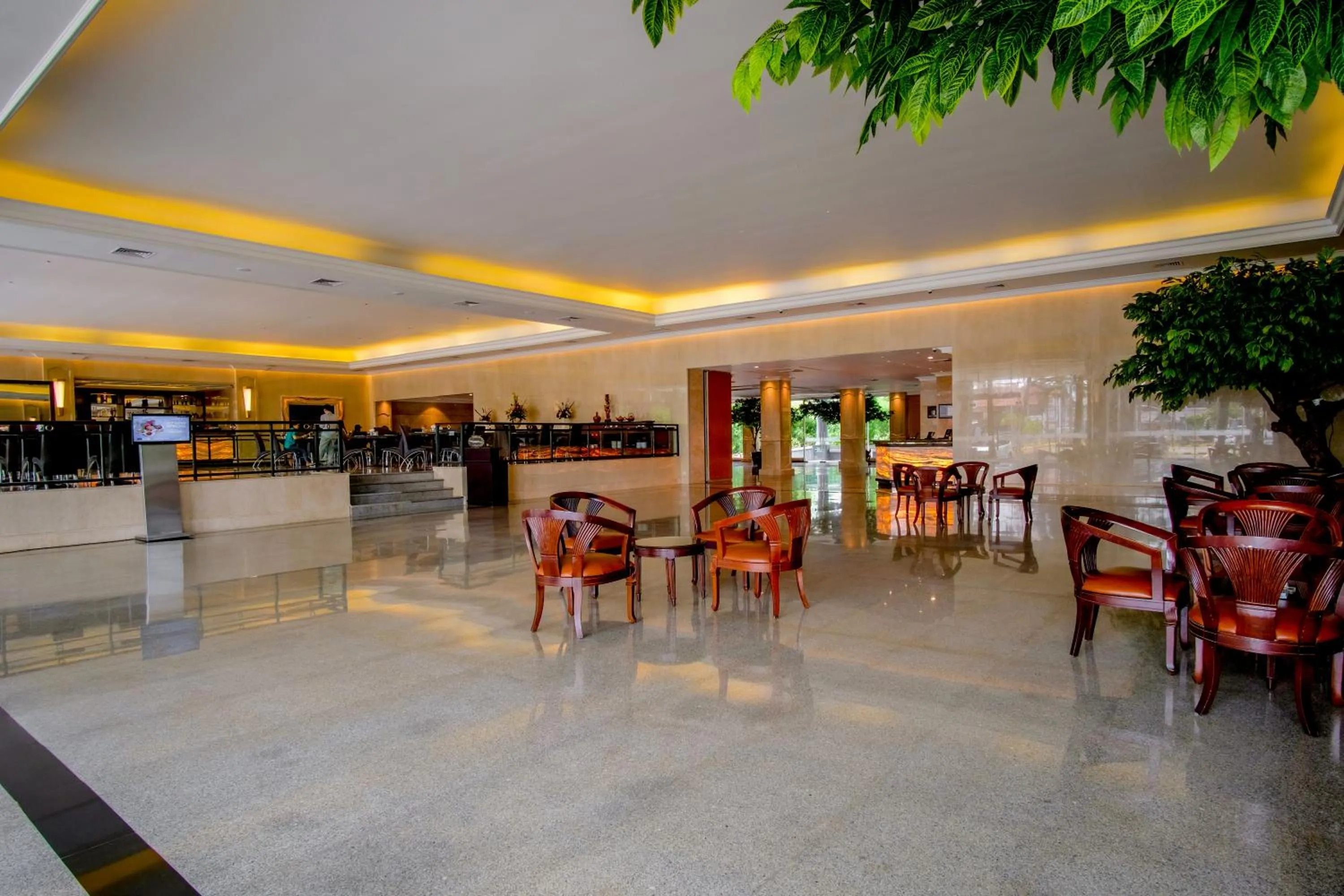 Restaurant/places to eat in Istana Nelayan Hotel & Convention Powered by Archipelago