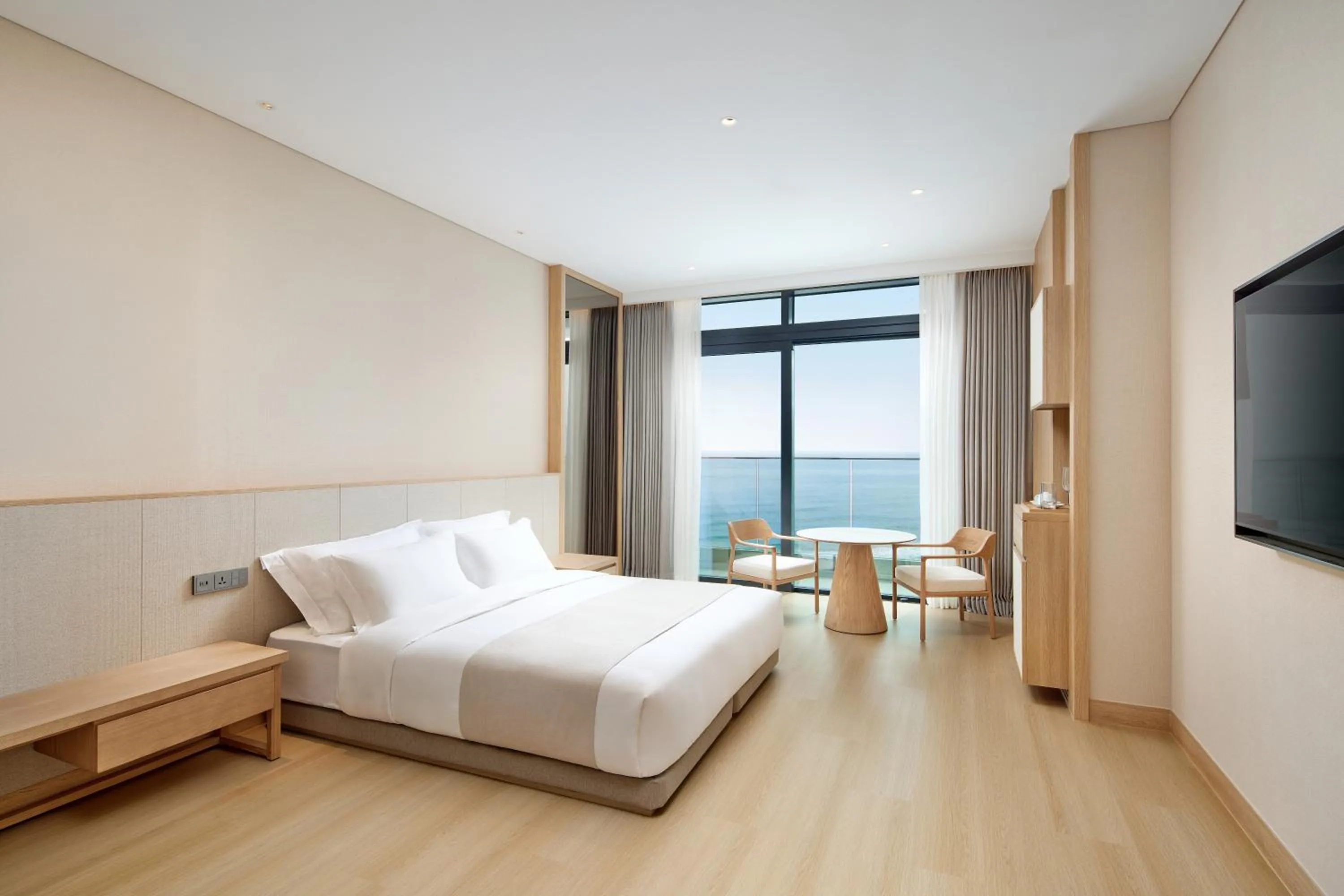 Bed in Shillamonogram Gangneung Hotel