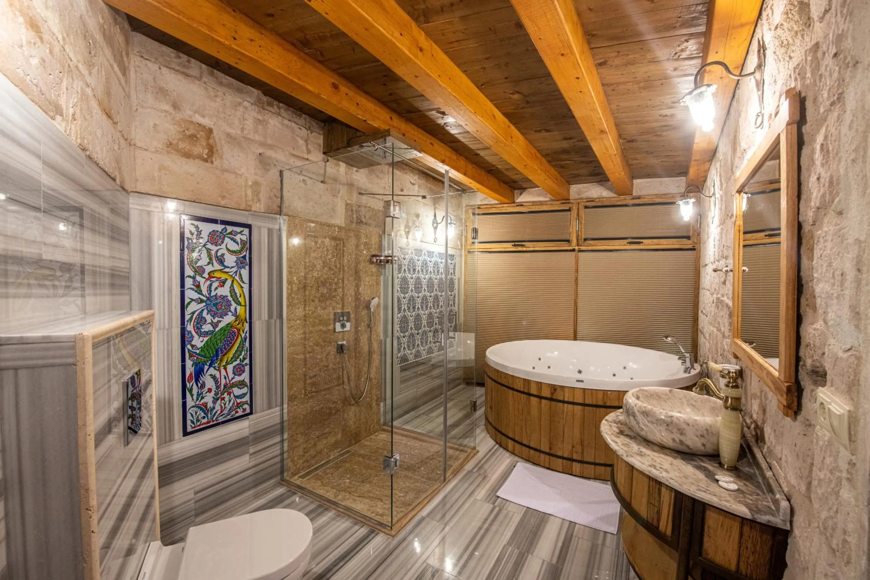 Bathroom in Charming Cave Hotel