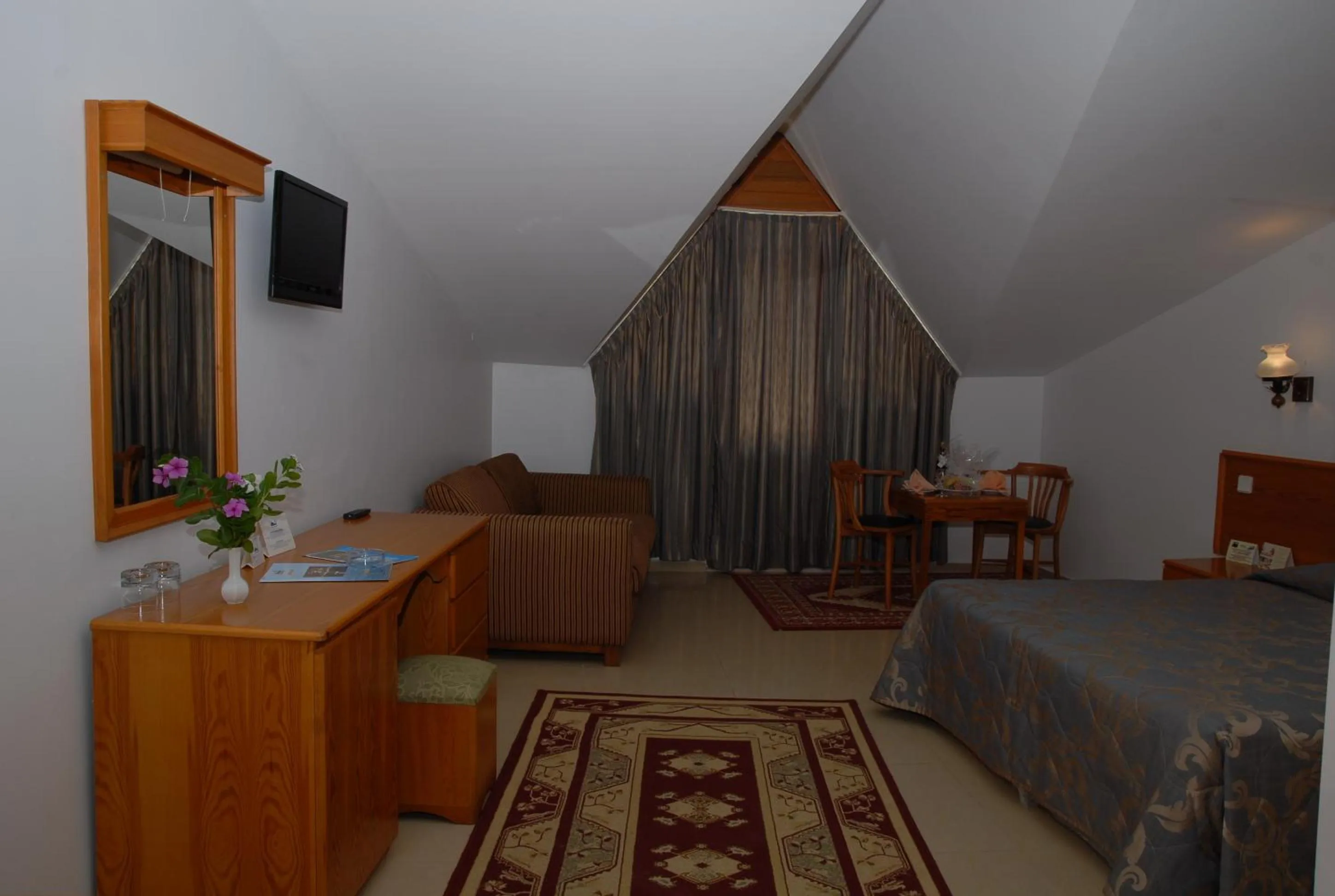 Photo of the whole room in Marmaris Park Hotel