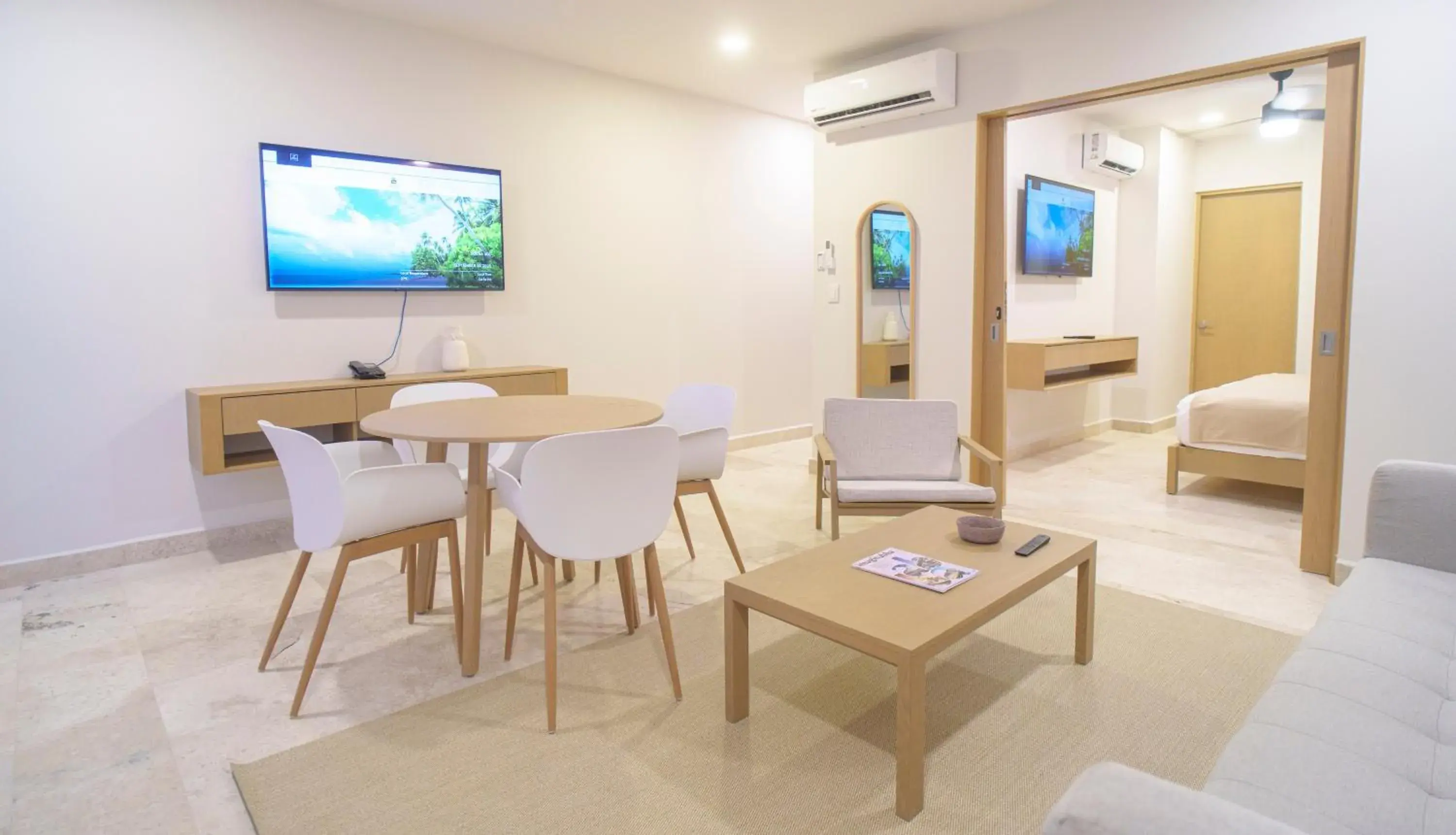 Suite Superior Deluxe with City View (3 Adults + 1 Child) in abba Suites Playa del Carmen Suite Superior Deluxe with City View (3 Adults + 1 Child) in abba Suites Playa del Carmen