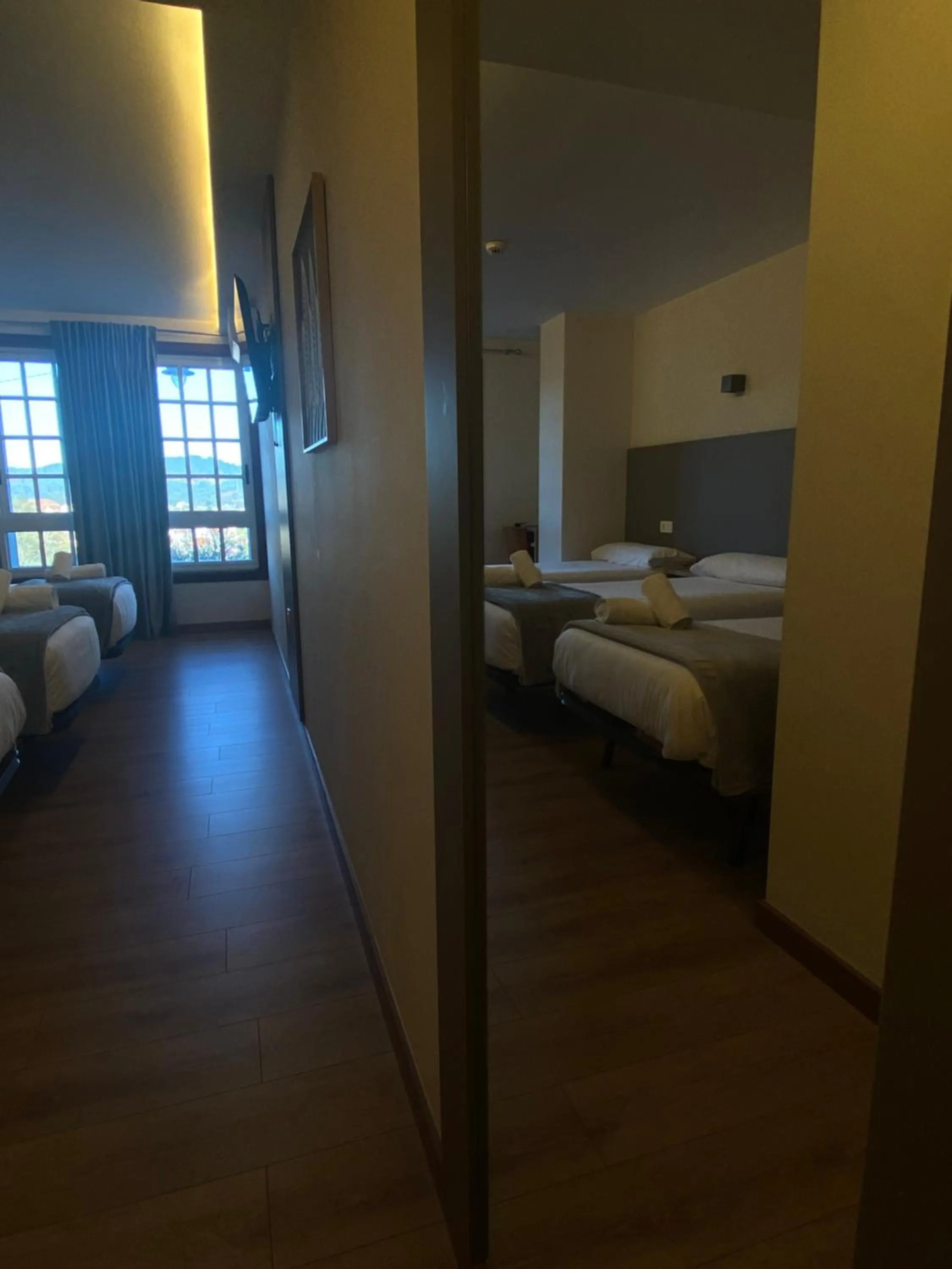 Photo of the whole room, Bed in Hotel Restaurante Isape GBC