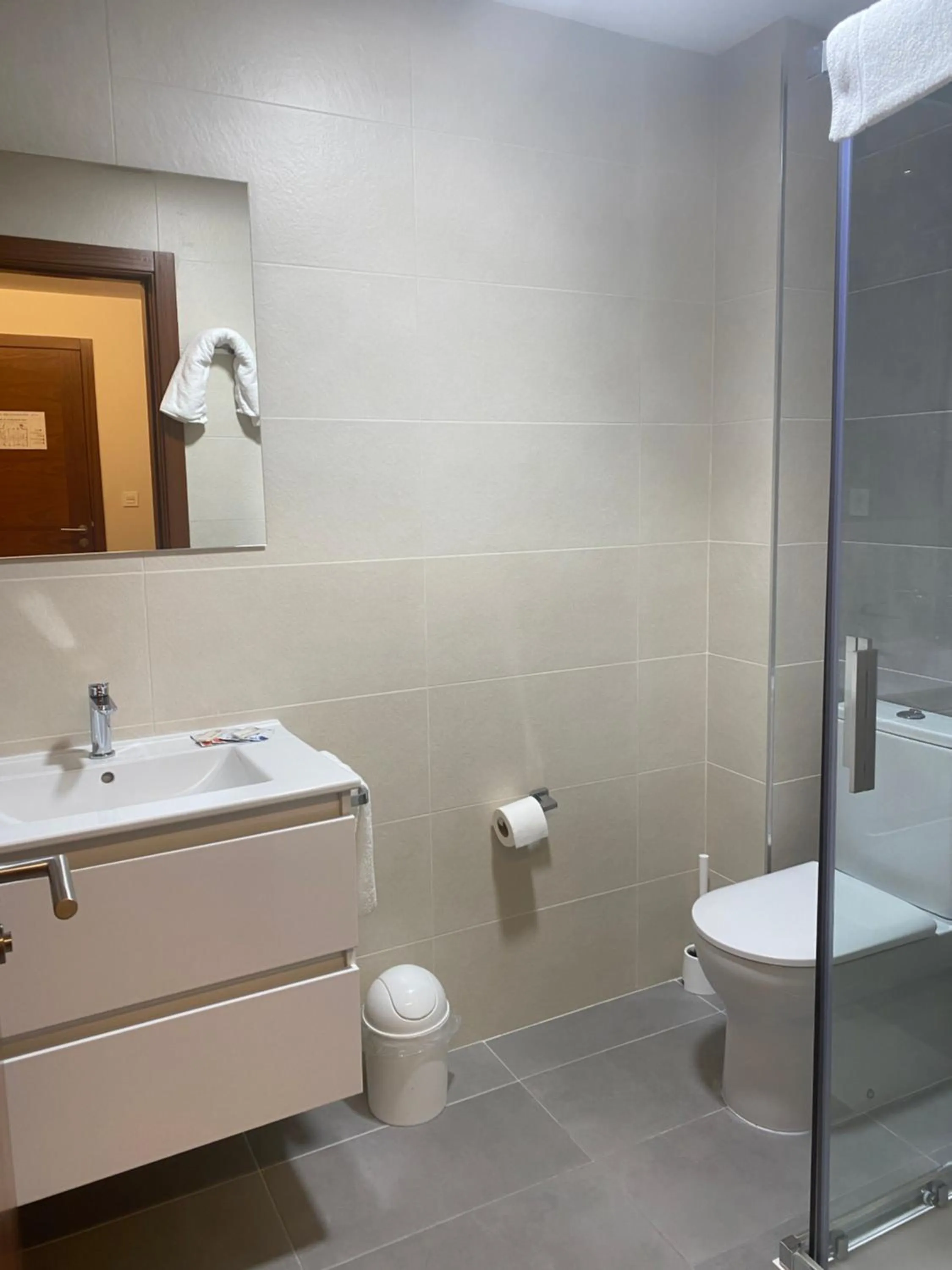 Bathroom in Hotel Restaurante Isape GBC