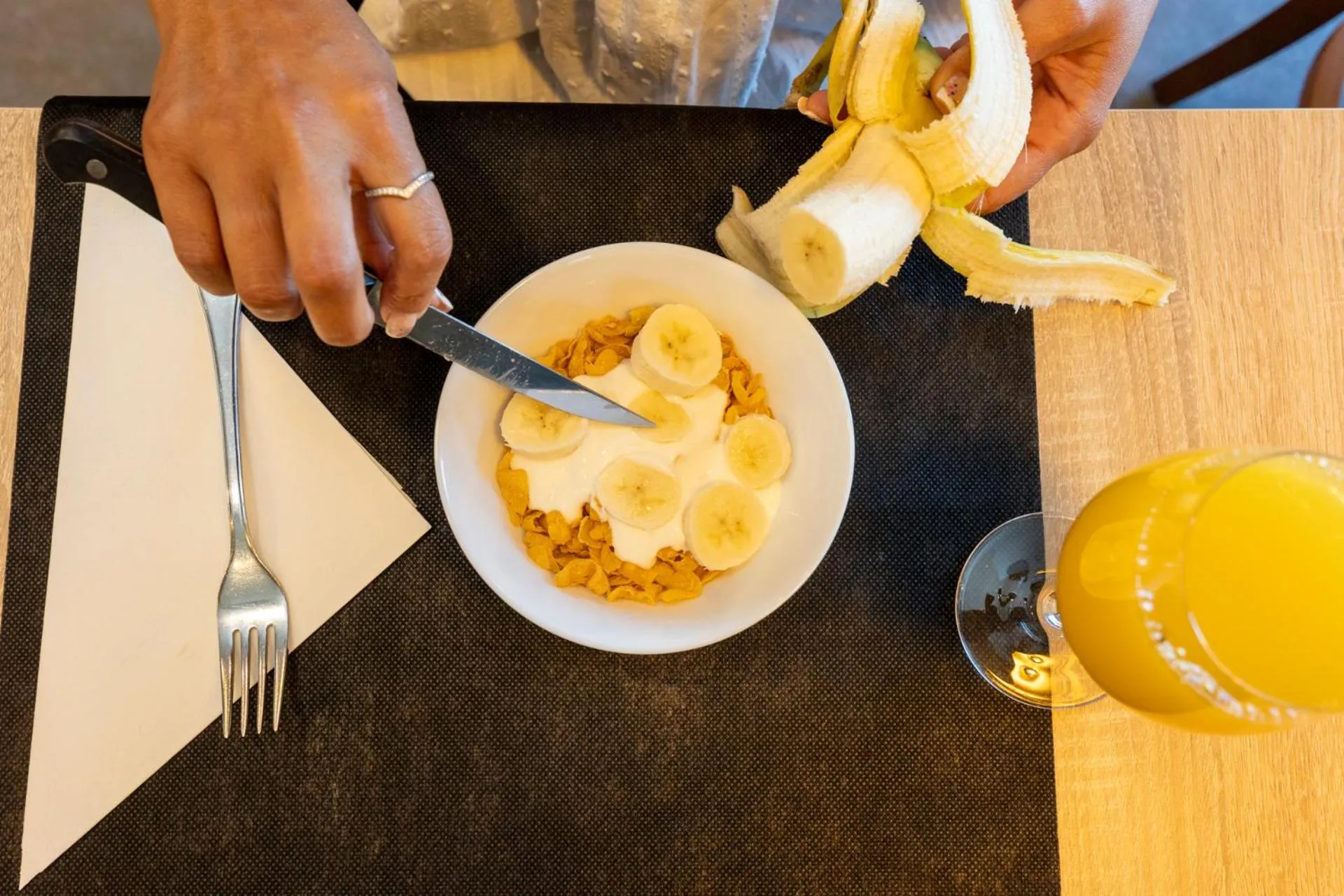 Restaurant/places to eat in Hotel Restaurante Isape GBC