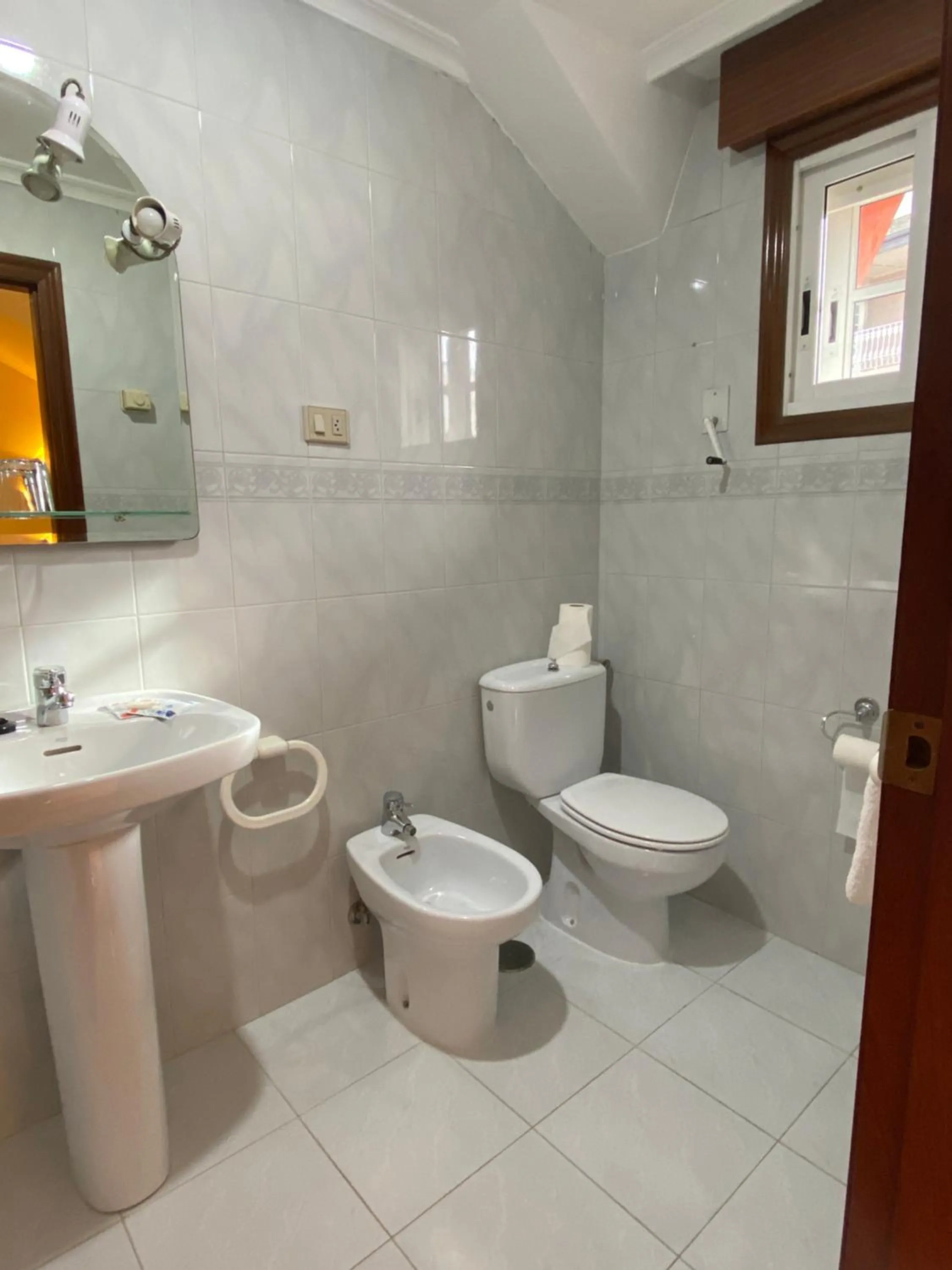 Bathroom in Hotel Restaurante Isape GBC