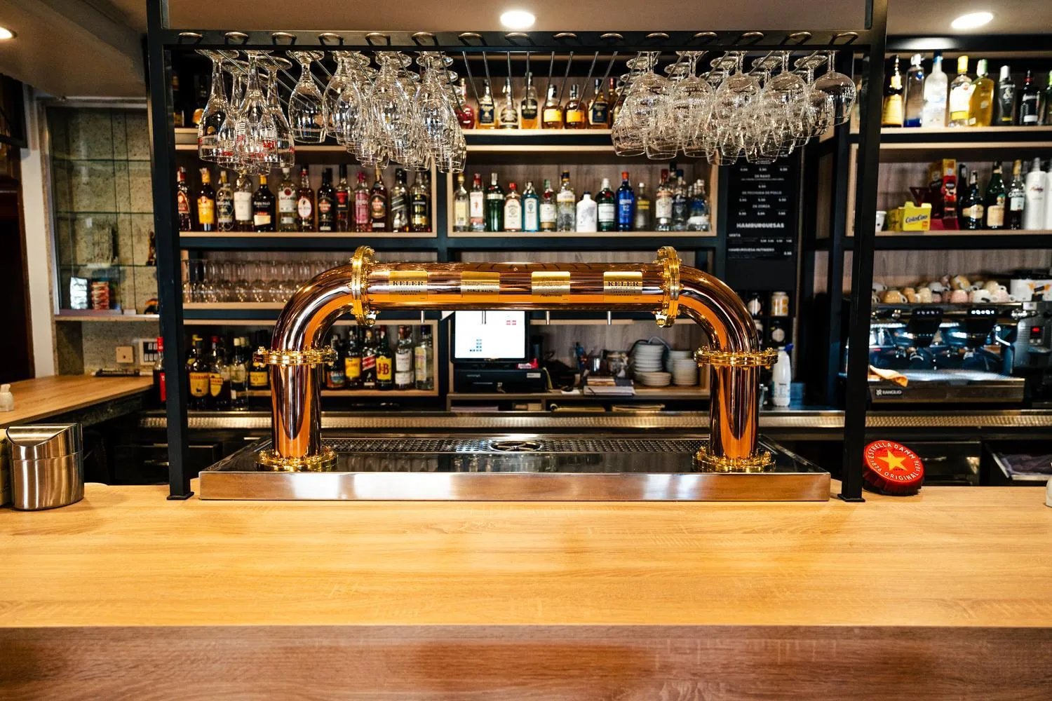 Restaurant/places to eat in Hotel Restaurante Isape GBC