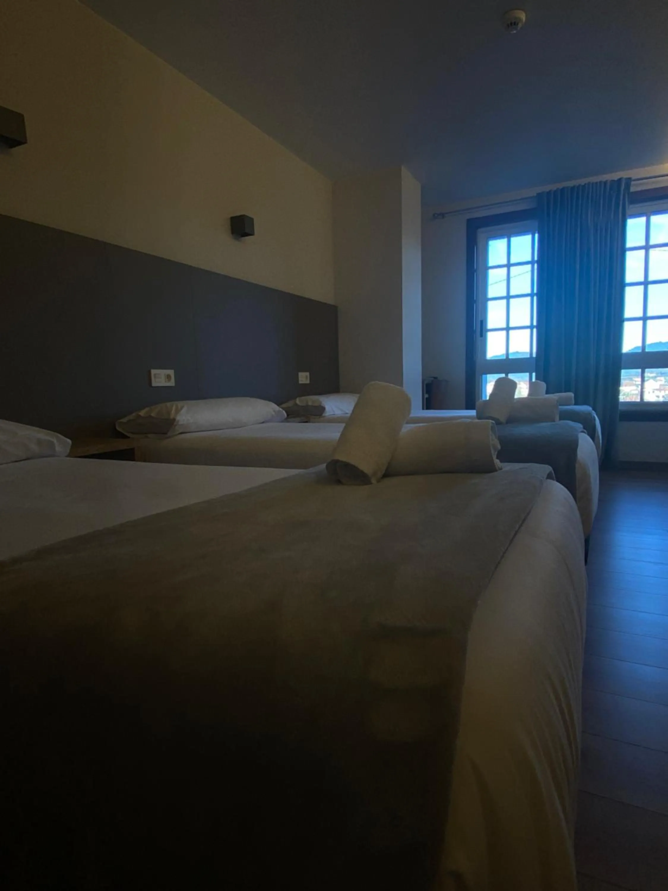 Photo of the whole room, Bed in Hotel Restaurante Isape GBC