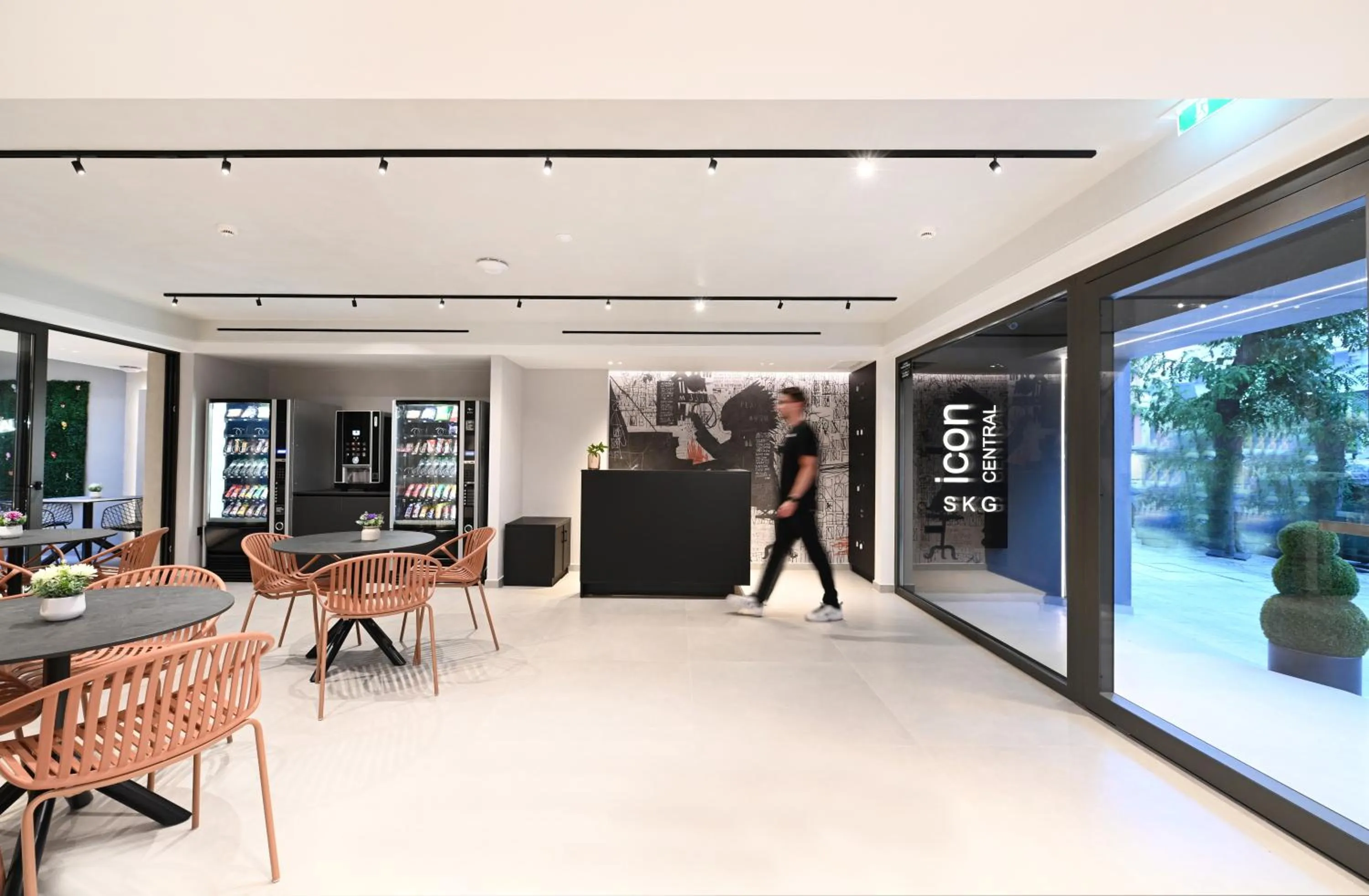 Lobby or reception in Icon Central SKG